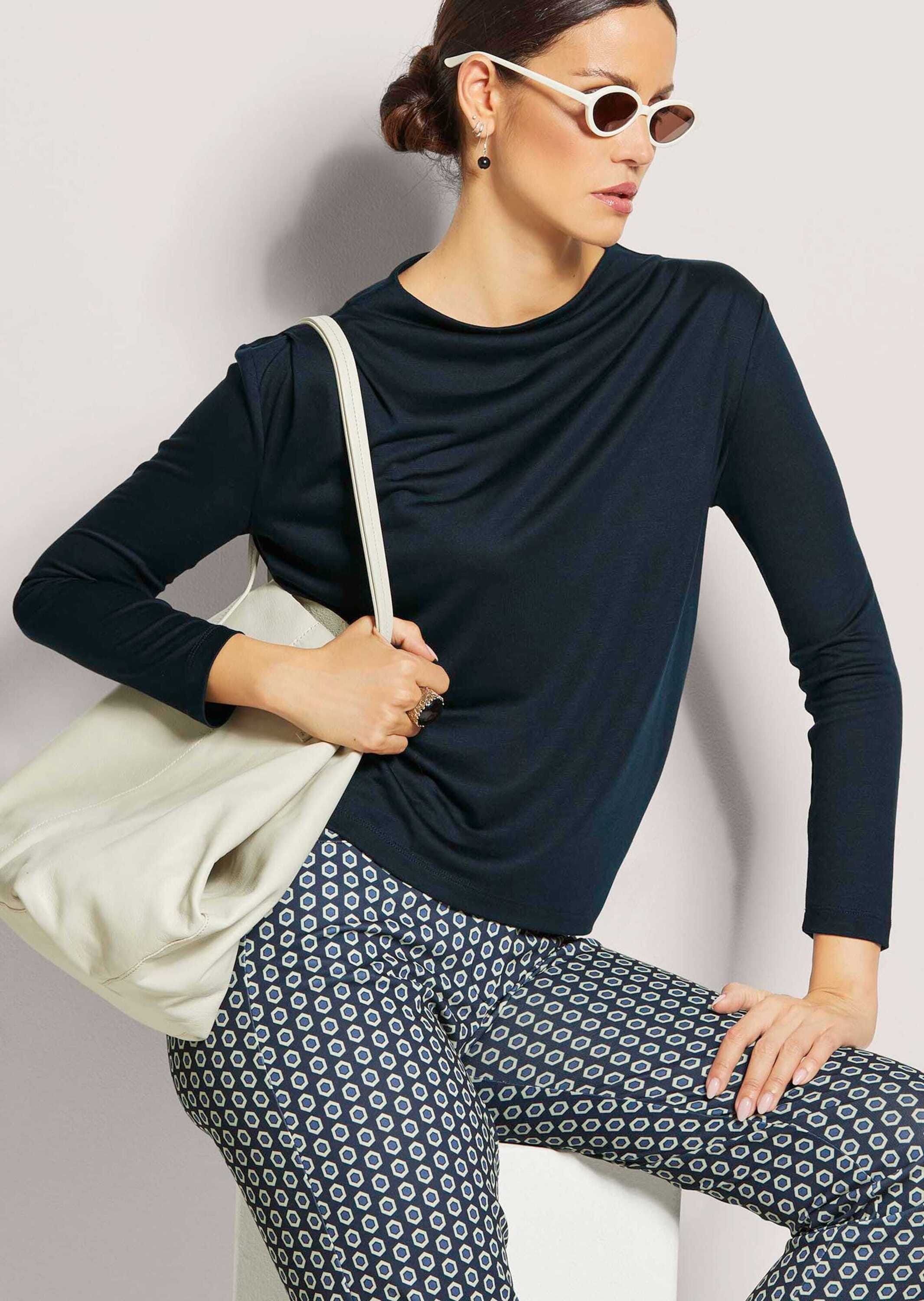 MADELEINE Langarmshirt »Shirt Langarm-Shirt mit Wasserfallkragen«