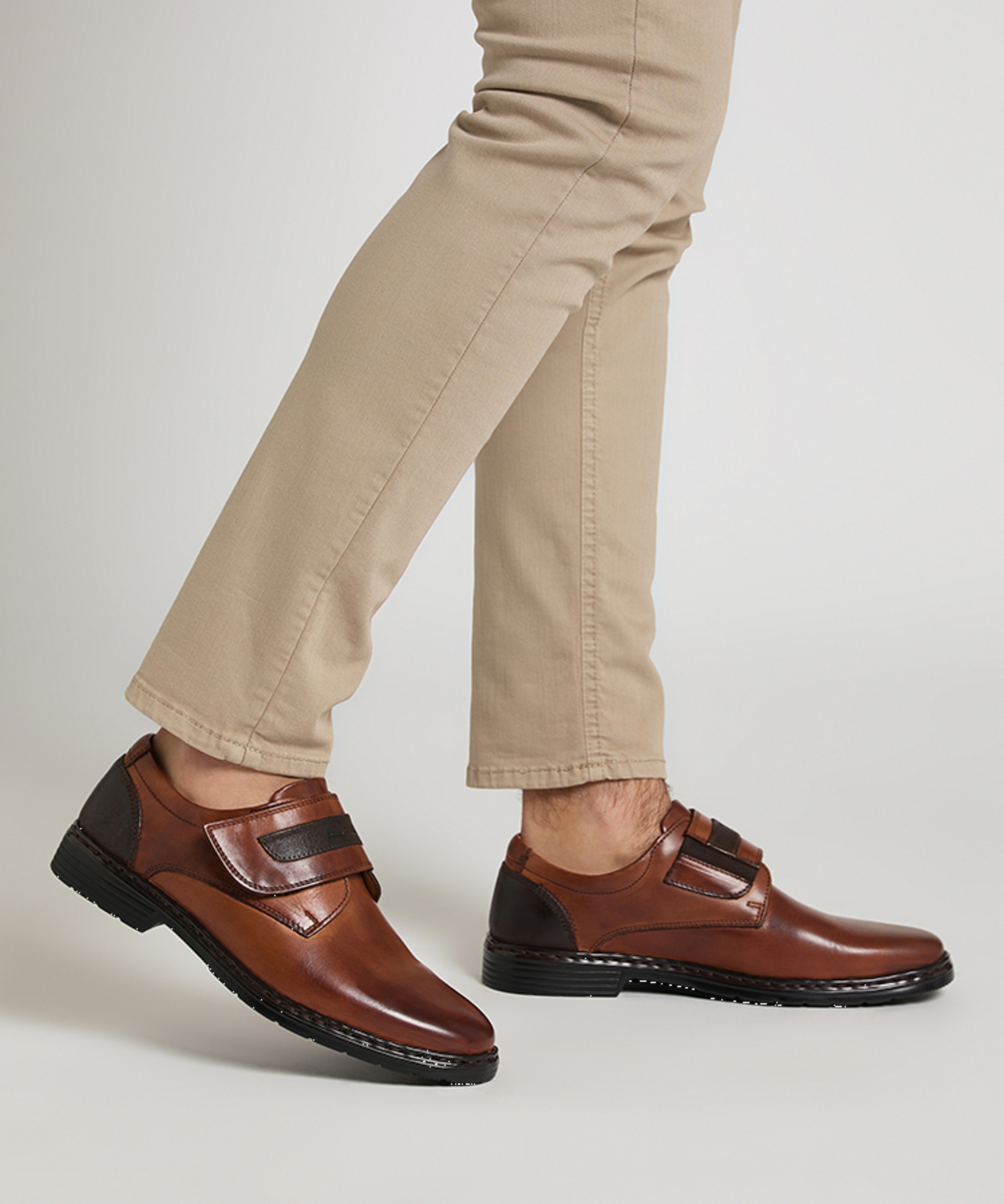 Josef Seibel Slipper »Alastair 02, cognac-kombi«
