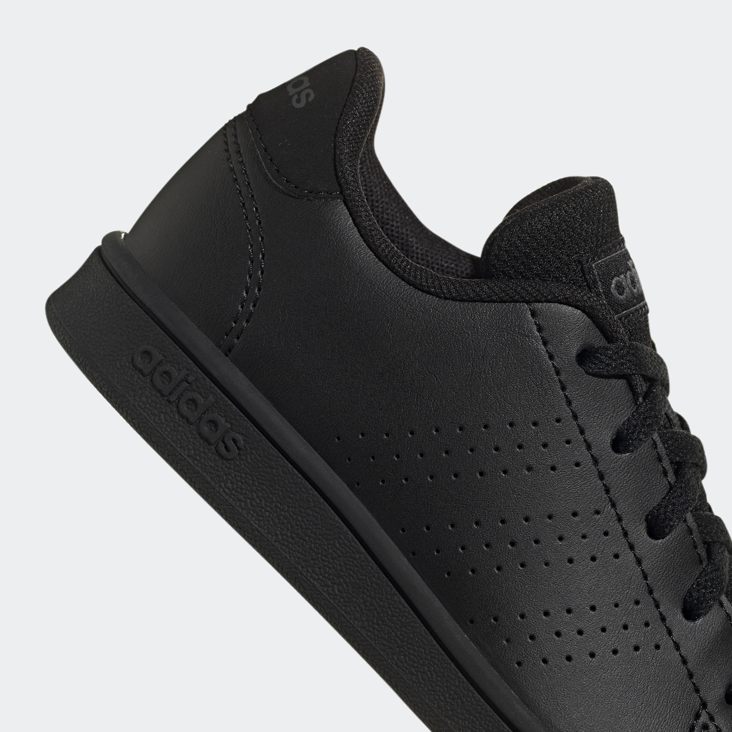 adidas Sportswear Sneaker »ADVANTAGE LIFESTYLE COURT LACE«, Design auf den Spuren des adidas Stan Smith