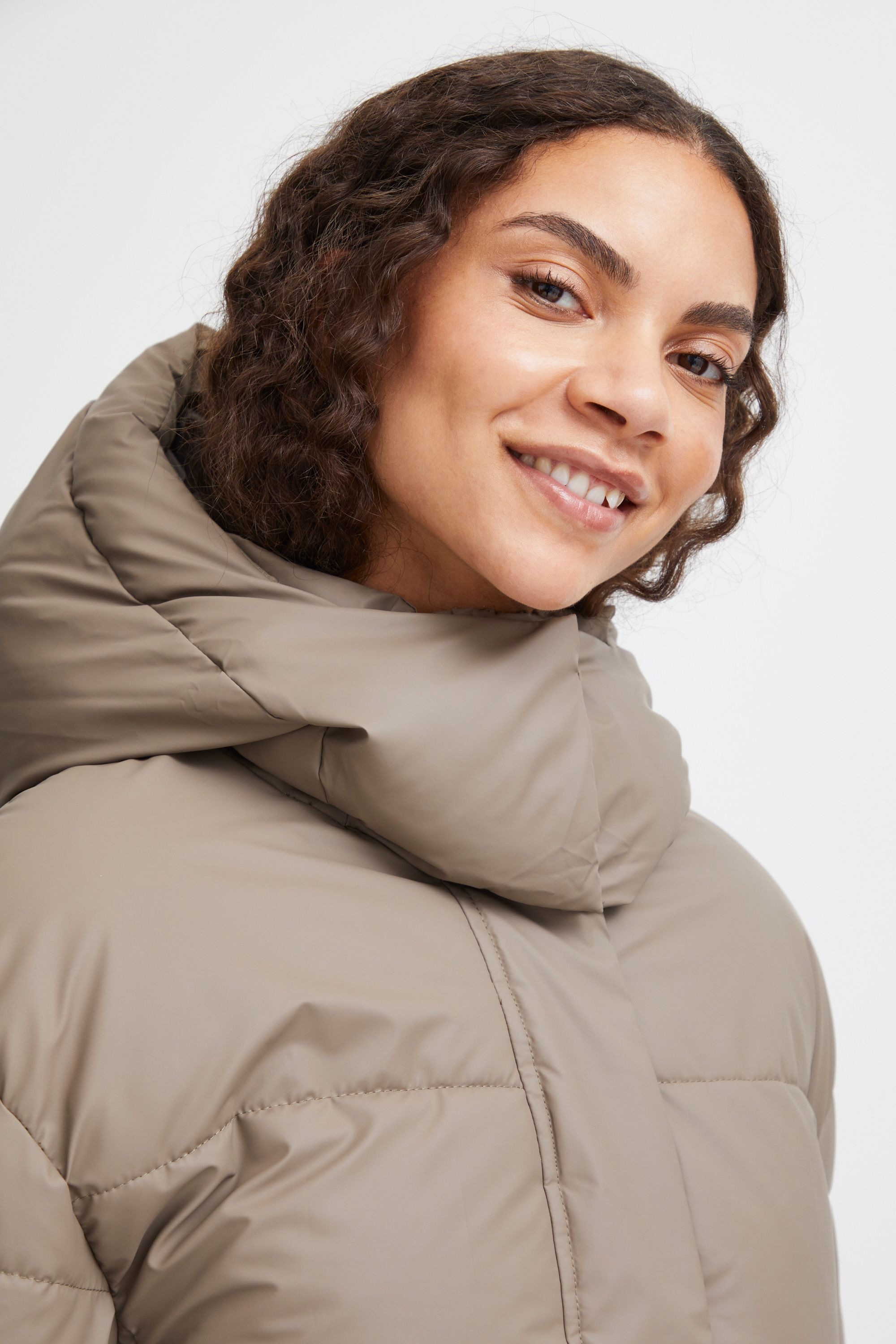 b.young Winterjacke »Winterjacke BYAZUA JACKET -«