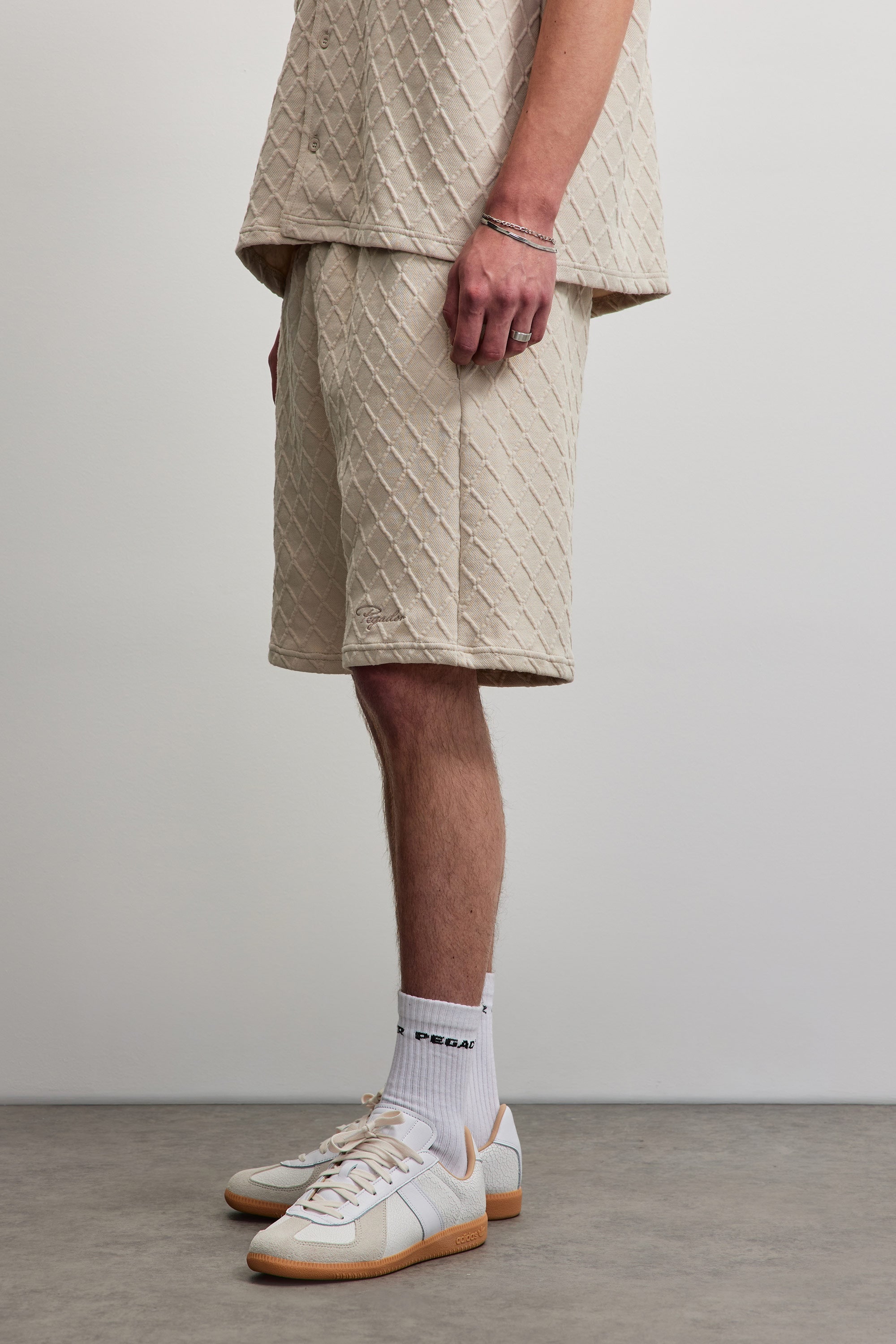 PEGADOR Shorts »JOVREN STRUCTURED SHORTS«