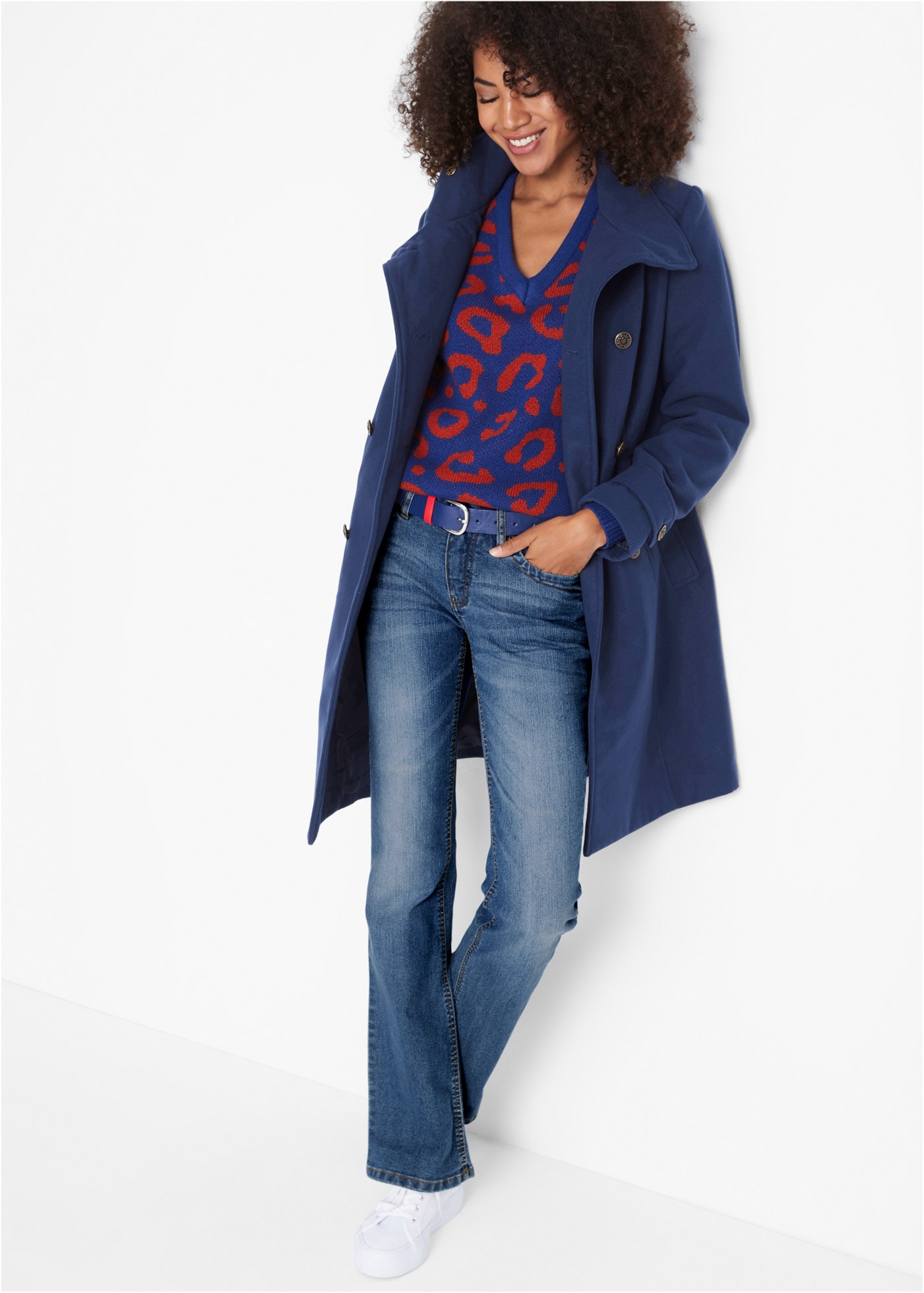 bonprix Bootcut-Jeans »Bootcut-Jeans Mid Waist, Komfort-Stretch« Regular Fit Passform, im klassischen 5-Pocket-Stil