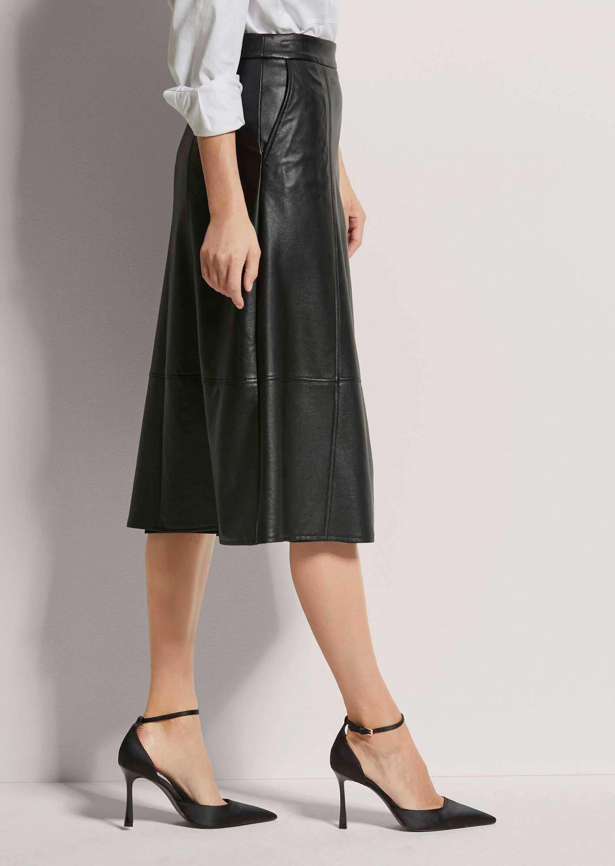 MADELEINE Midirock »Rock Schwungvoller Rock im Leder-Look«