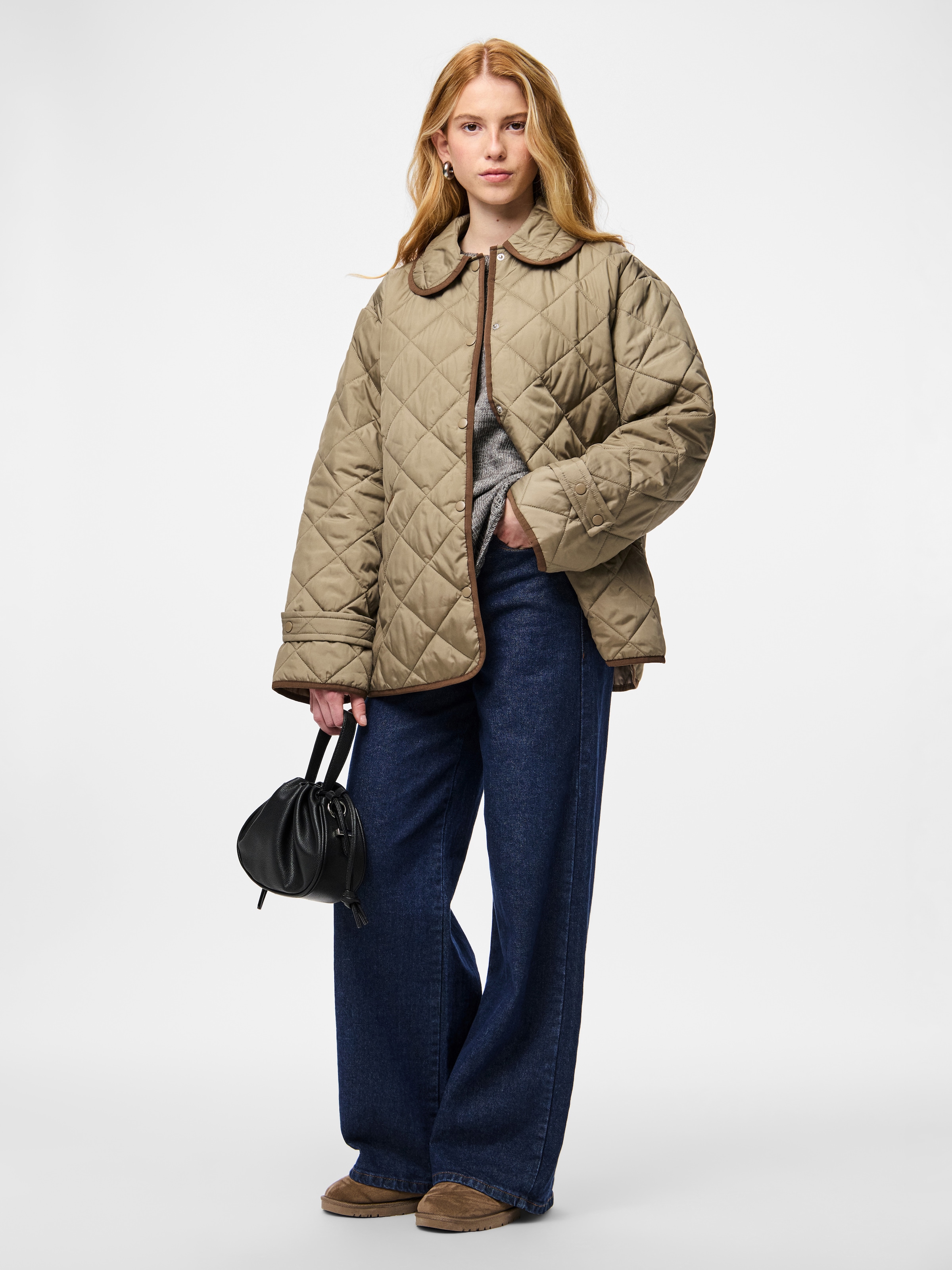 pieces Steppjacke »PCEMILY SHORT QUILTED JACKET NOOS BC« Kunstfaser