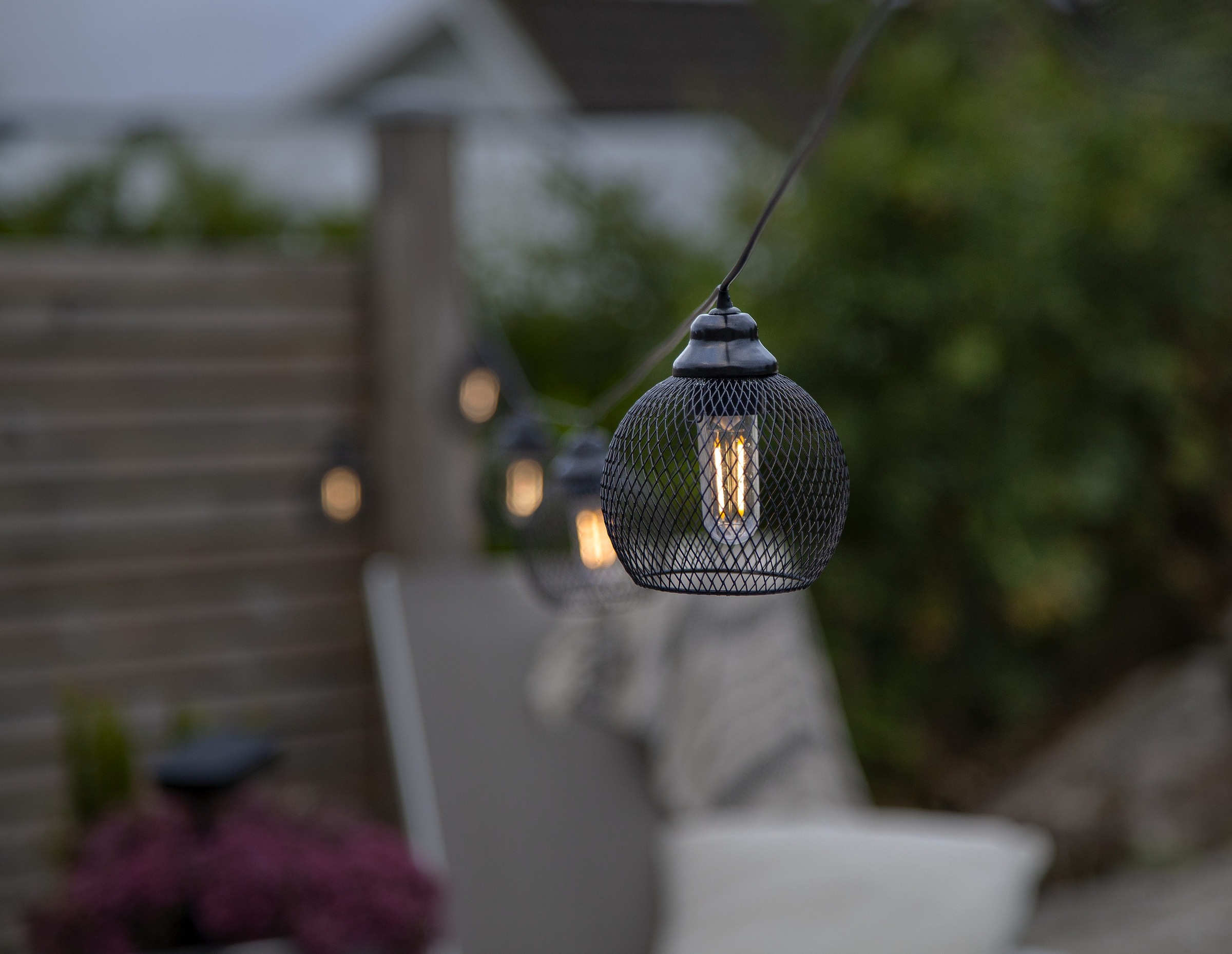 Parforce Traditional Hunting LED-Lichterkette »Sunlight - 8 light« 8 Stk.-flammig Metall, je ca. Ø 10,5 cm, 7 m Länge, Akku, Vierfarb-Karton
