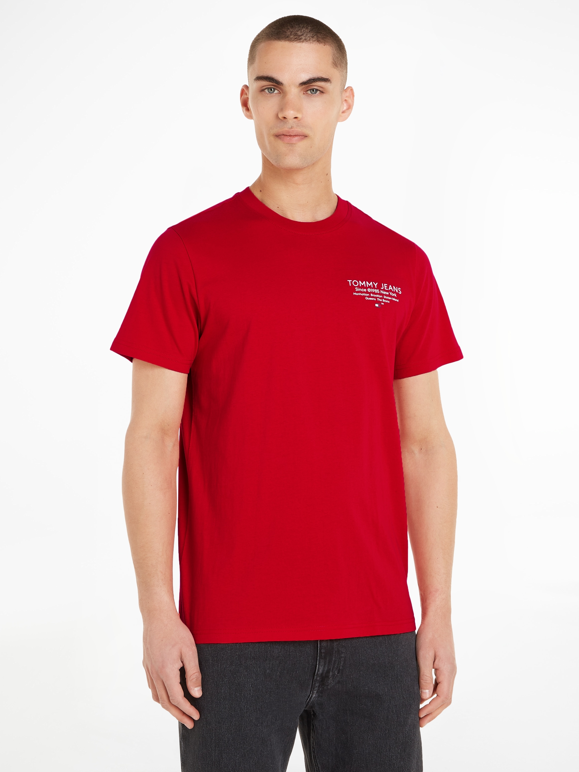 Tommy Jeans T-Shirt »TJM SLIM ESSTNL GRAPHIC TEE EXT«, mit Tommy Jeans Logodruck