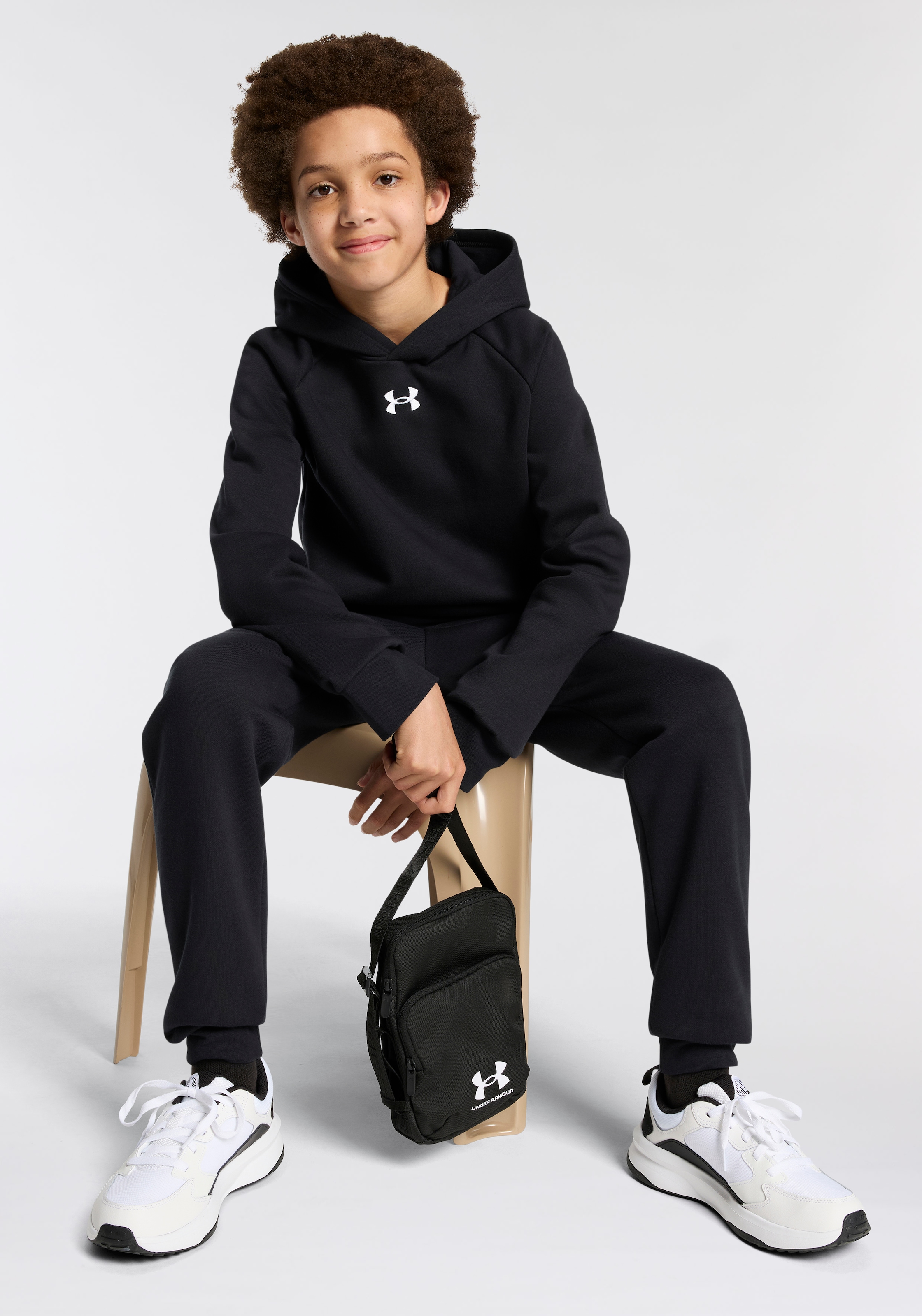 Under Armour® Trainingshose »RIVAL«, Für Kinder - Material innen weich angeraut