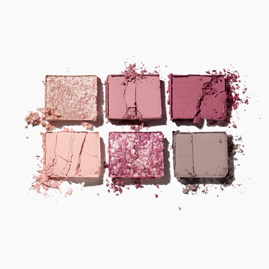 Catrice Lidschatten-Palette »Tiny Treasures Eyeshadow Palette«, Matt, schimmernd und metallisch, kompakt und reisefreundlich, vegan.
