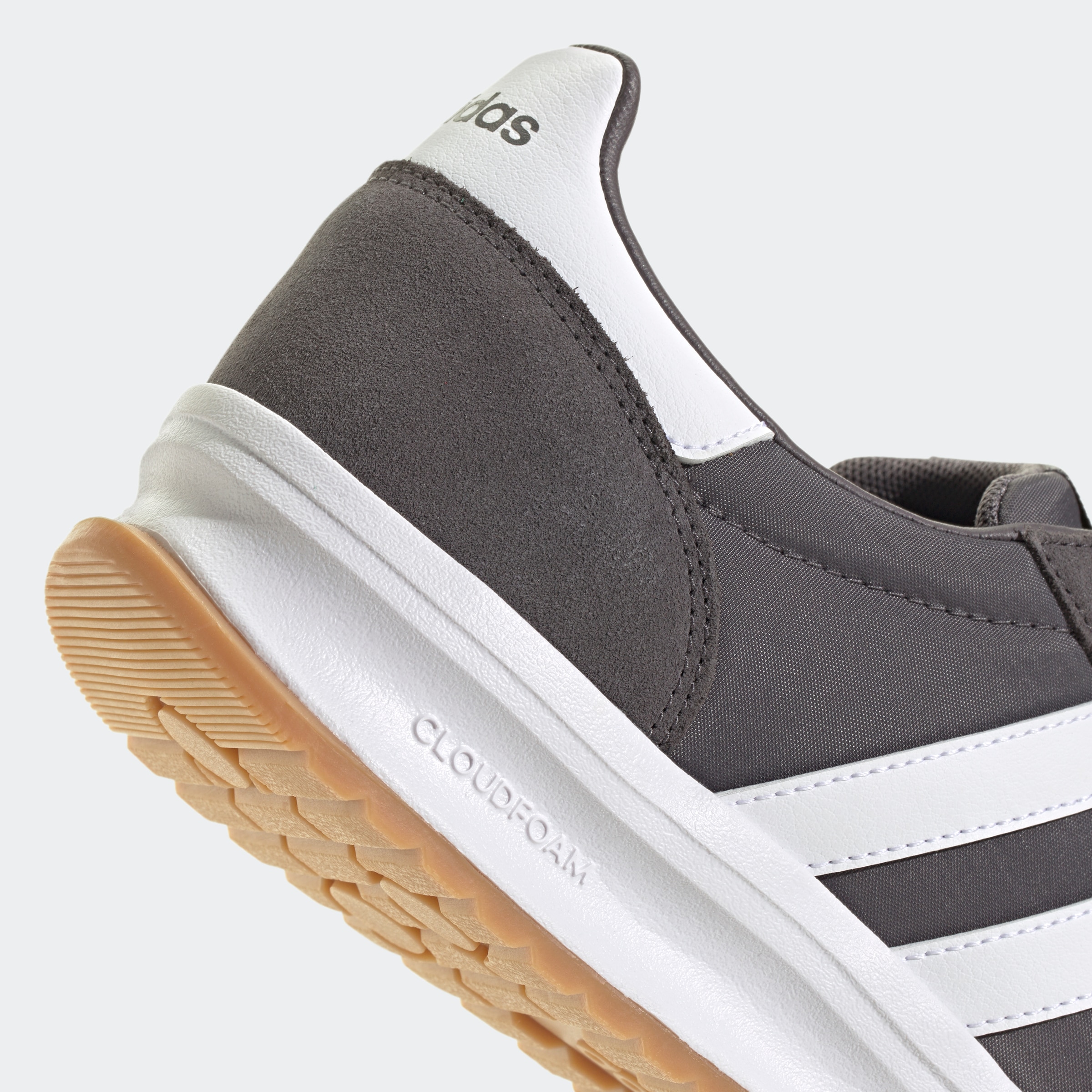 adidas Sportswear Sneaker »RUN 70S 2.0«, inspiriert vom Design des adidas SL72