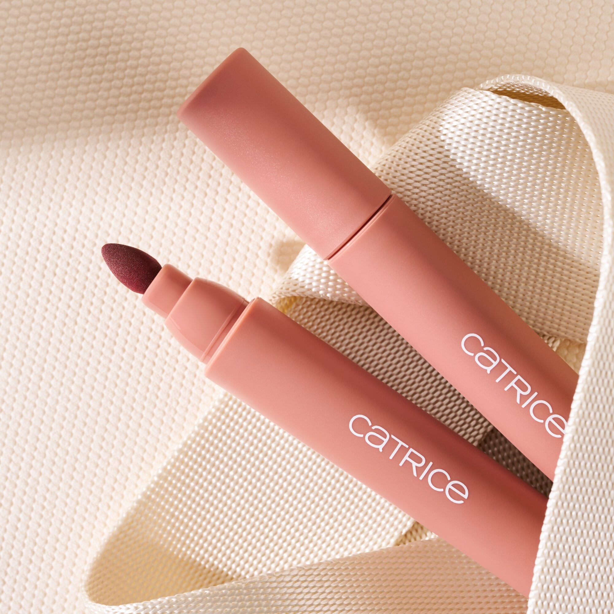 Catrice Lipliner »MY CORE ESSENTIALS Ultra Power Lip Stain«