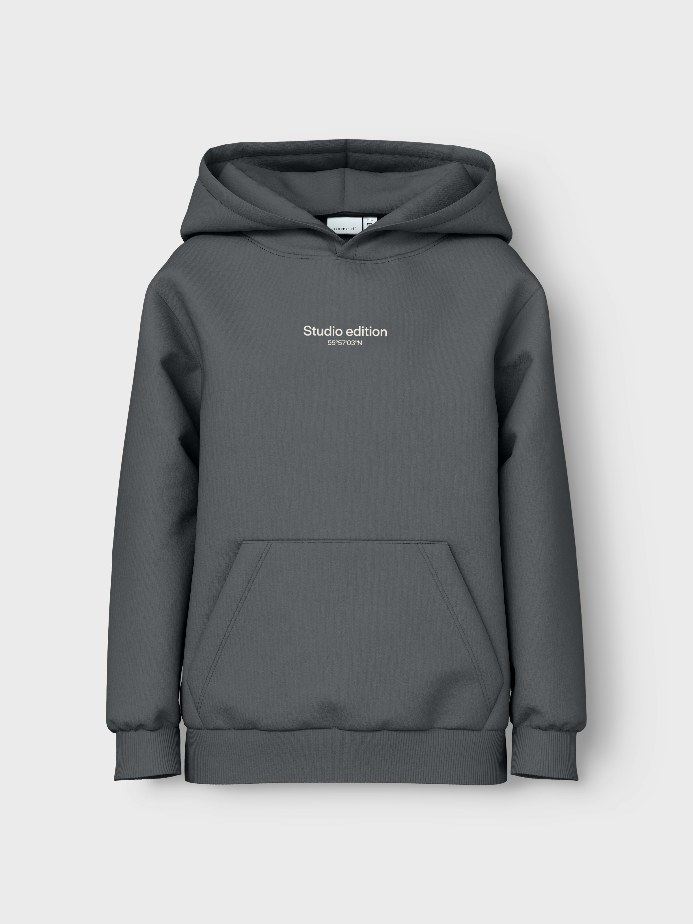 Name It Kapuzensweatshirt »NKMBRODY LS NREG SWEAT WH BRU NOOS«, mit kleinem Logoprint