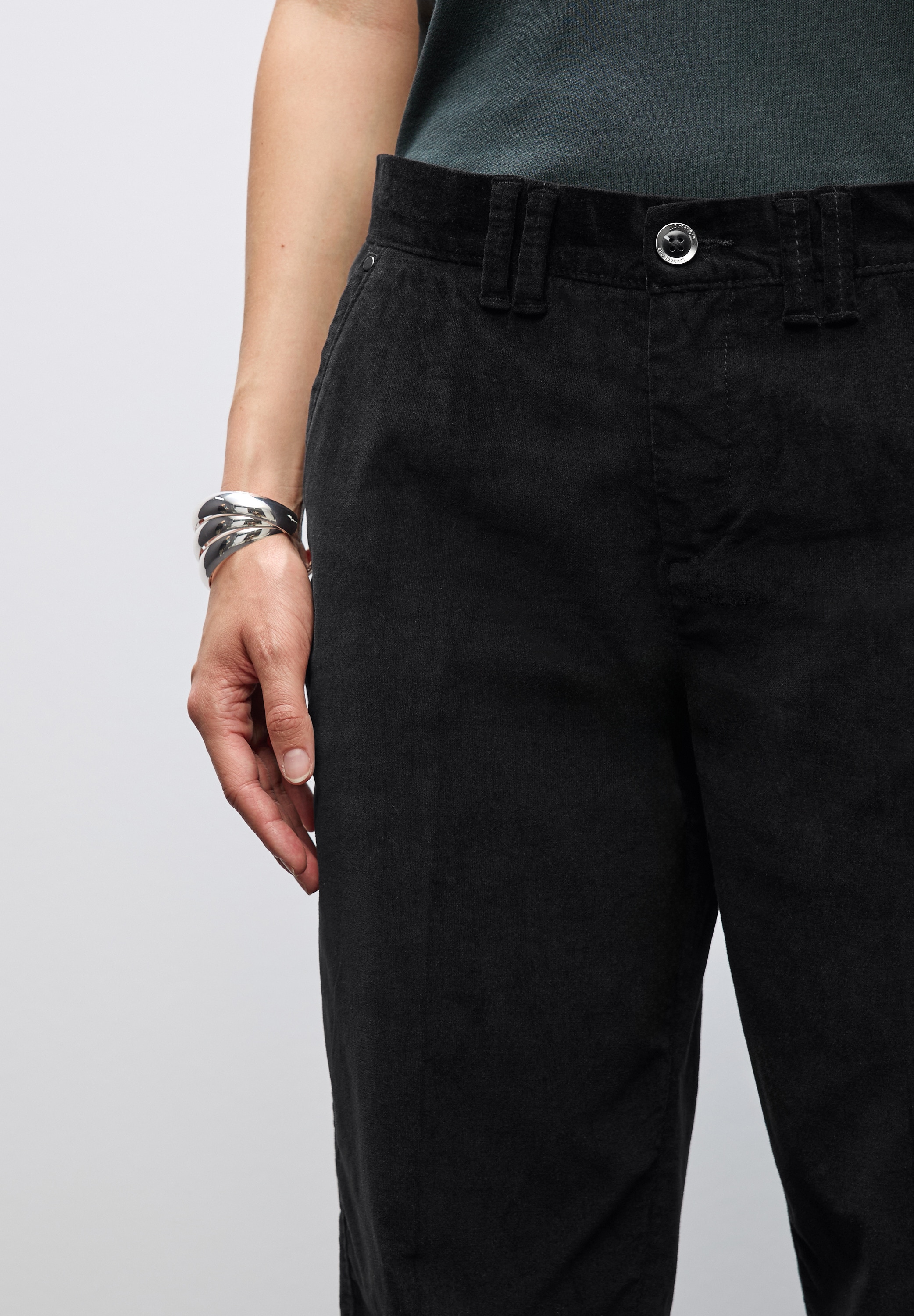 STREET ONE Chinohose »Velvet«, mit Taschen