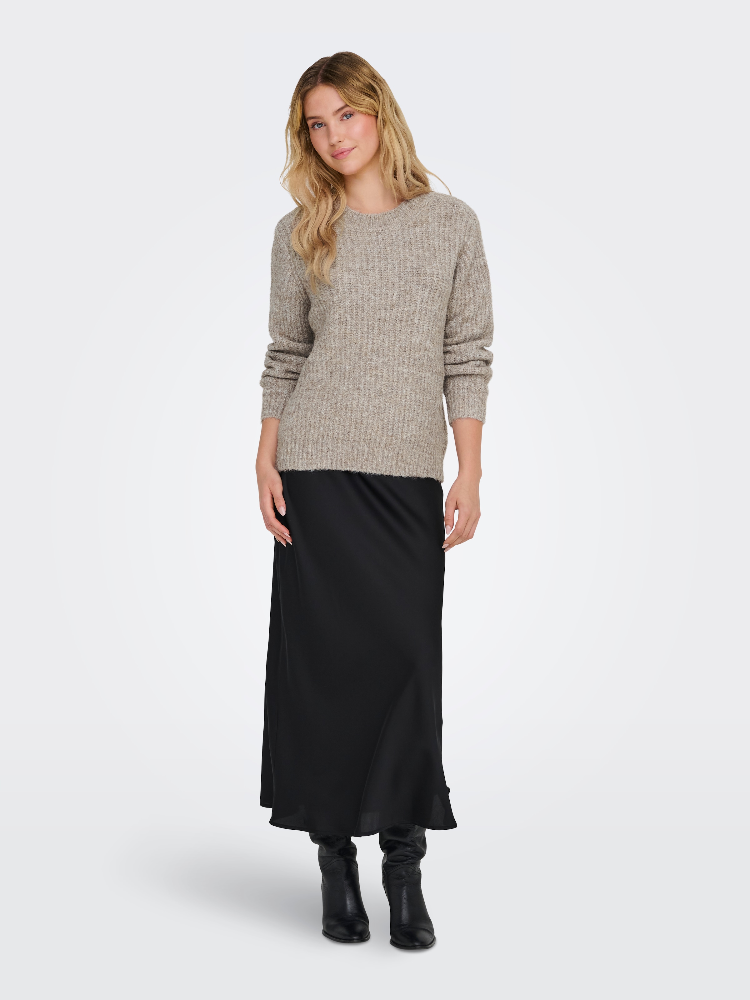 ONLY Rundhalspullover »ONLMAGGIE LIFE LS RIB ONECK CC KNT«, in Rippstrick mit Wollanteil