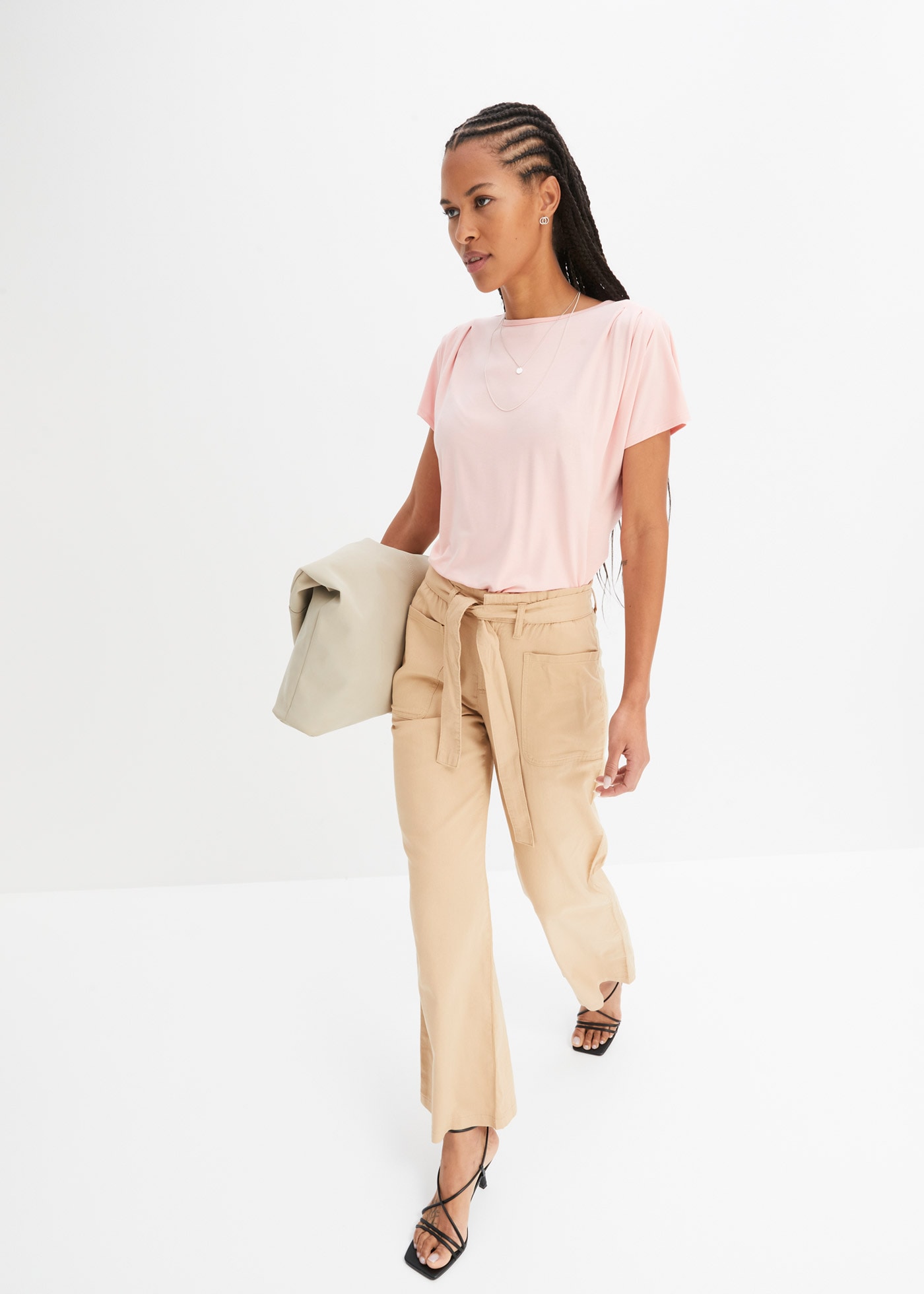 bonprix T-Shirt Oversize-Passform, Kurzarm, mit Raffung an der Schulter