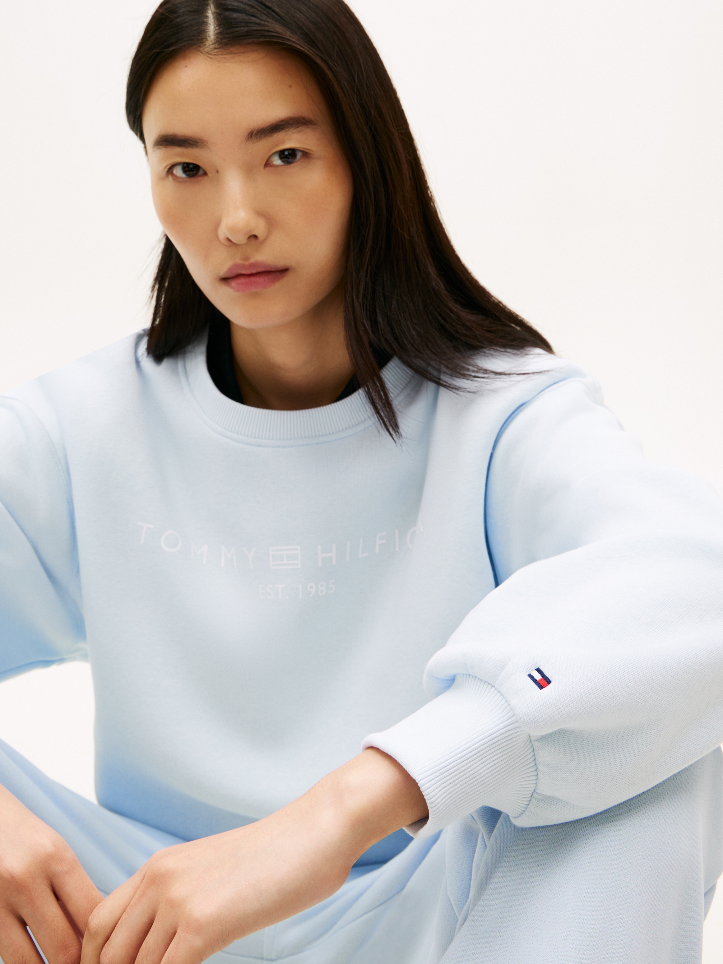 Tommy Hilfiger Sweatshirt »CORP LOGO MDRN SWTSRT«, Baumwollmischung
