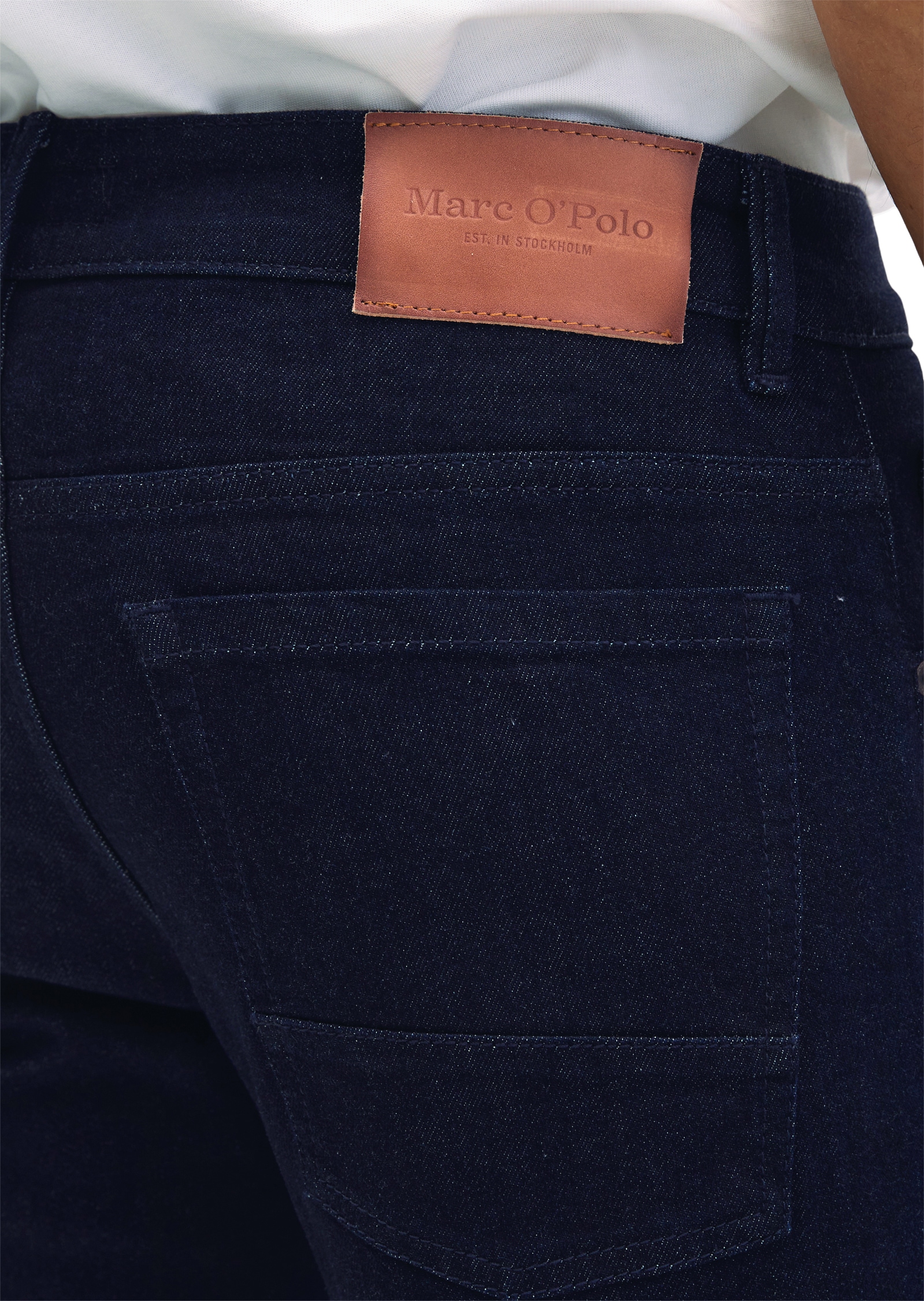 Marc O'Polo 5-Pocket-Jeans Model Sjöbo shaped aus Authentic Blue Stretch Denim