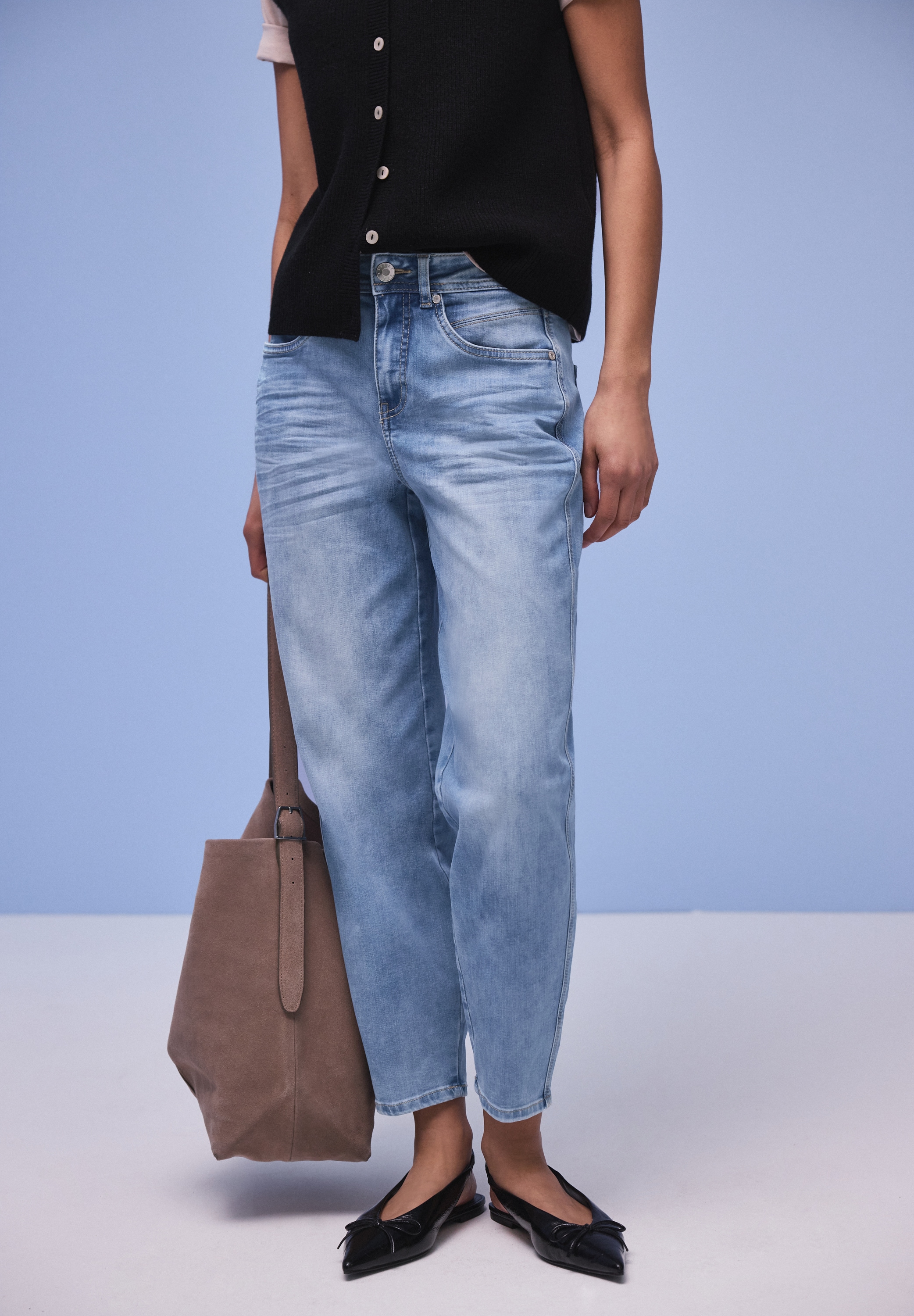 STREET ONE Loose-fit-Jeans »Style KARLIE« Barrel Legs, mit Viskose und Stretch