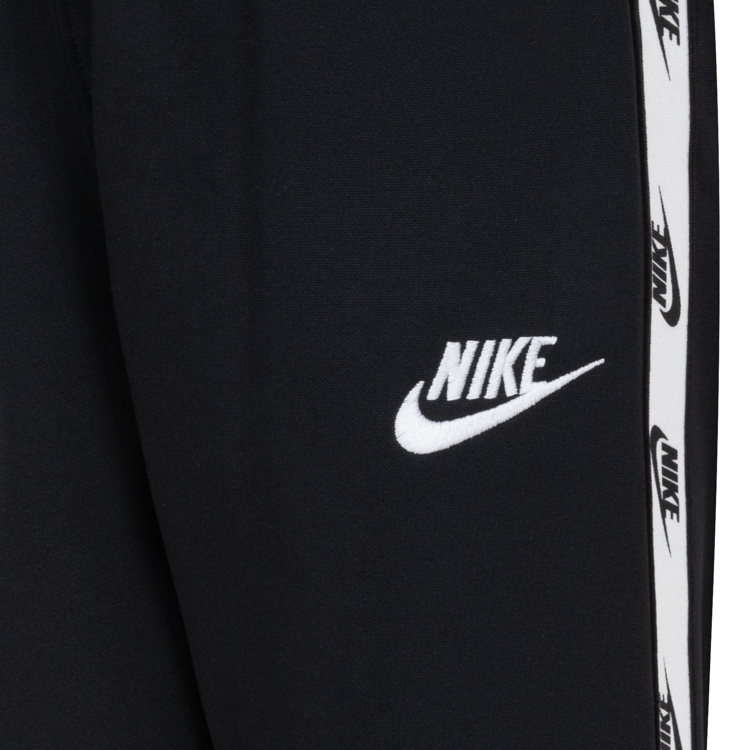 Nike Sportswear Trainingsanzug »NKN FULL ZIP SET WITH LOGO TAP« 2 tlg. für Kinder, sportlicher Stil