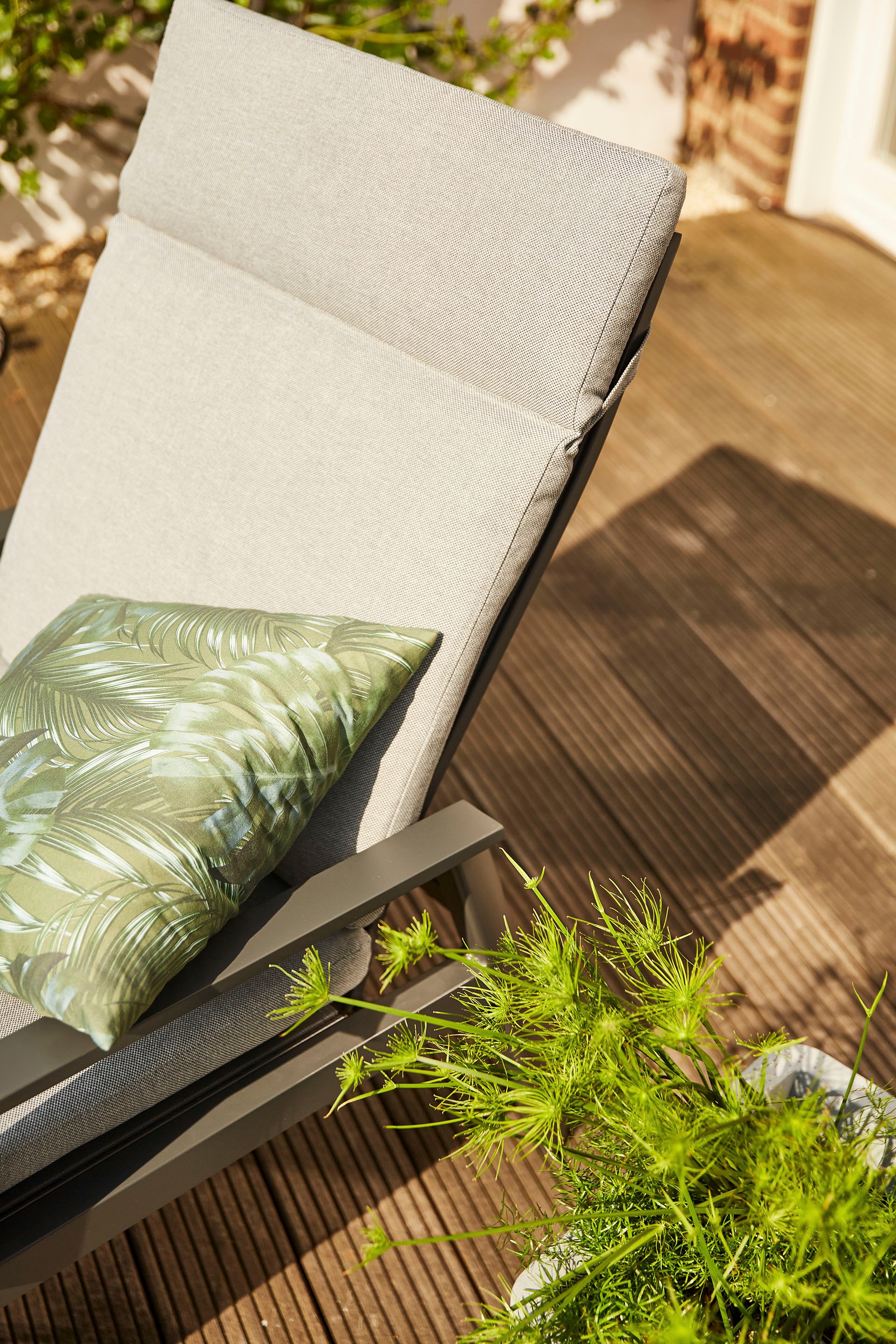Siena Garden Garten-Essgruppe »Valencia/Ancona«, (Set, 15 tlg., 6 Sessel: 59x71x110 cm, Liege: 70x154x109,5 cm, Tisch: 220x100x74 cm), Polypropylen, Aluminium, Tischplatte aus Keramik, inkl. 7 Auflagen