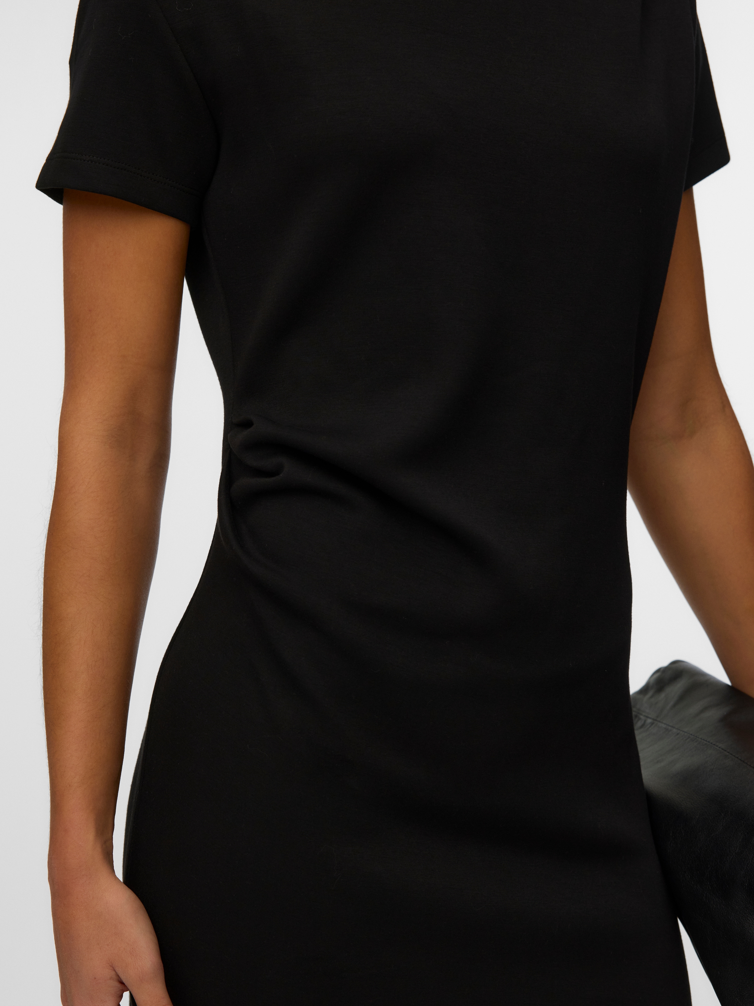 Vero Moda Minikleid »VMMILLE SS SHORT DRESS JRS NOOS« Materialmix, mit Raffung