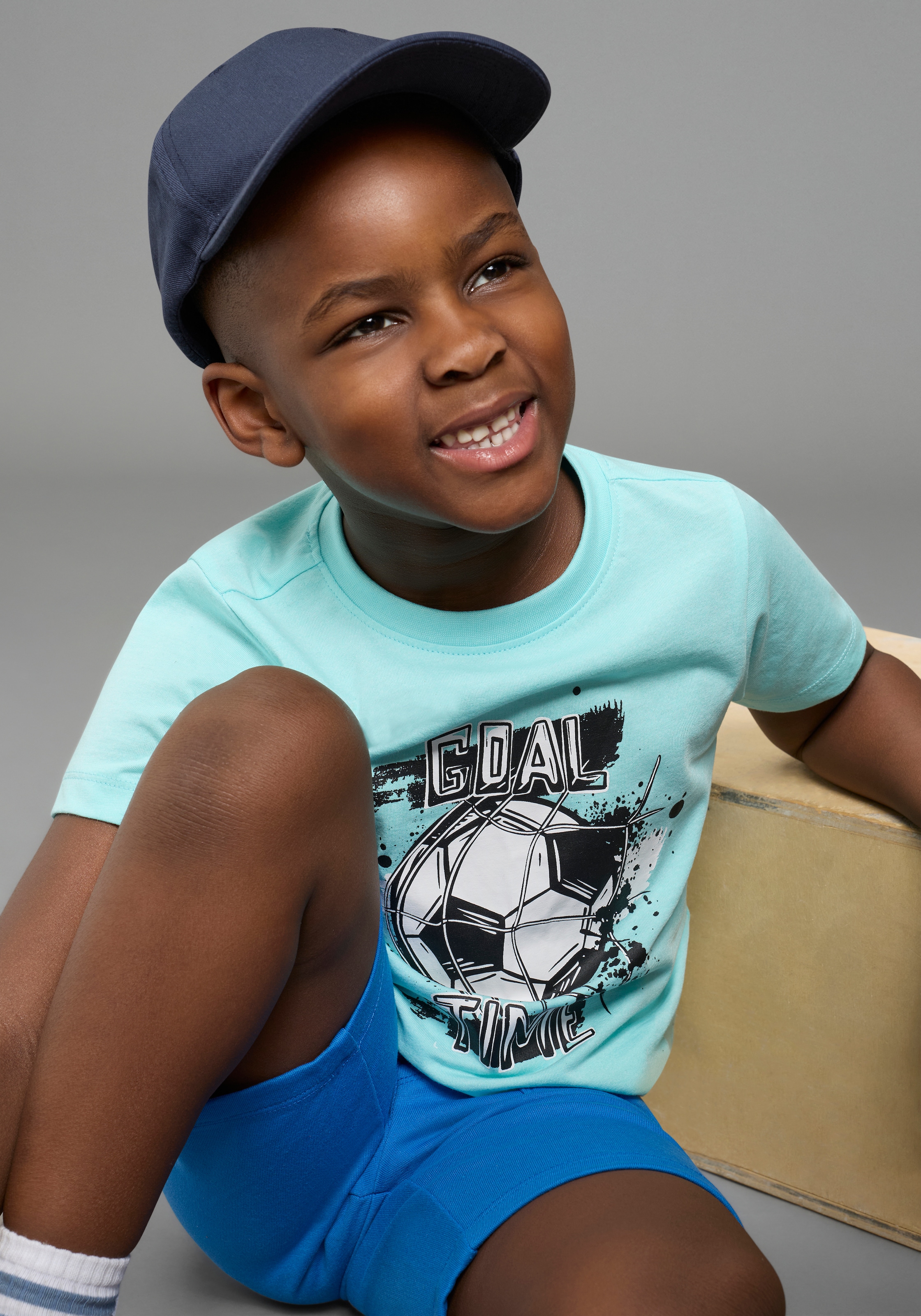 KIDSWORLD T-Shirt »Shirt mit Fußballmotiv: GOAL TIME« für Jungen, Kurzarm, Rundhalsausschnitt