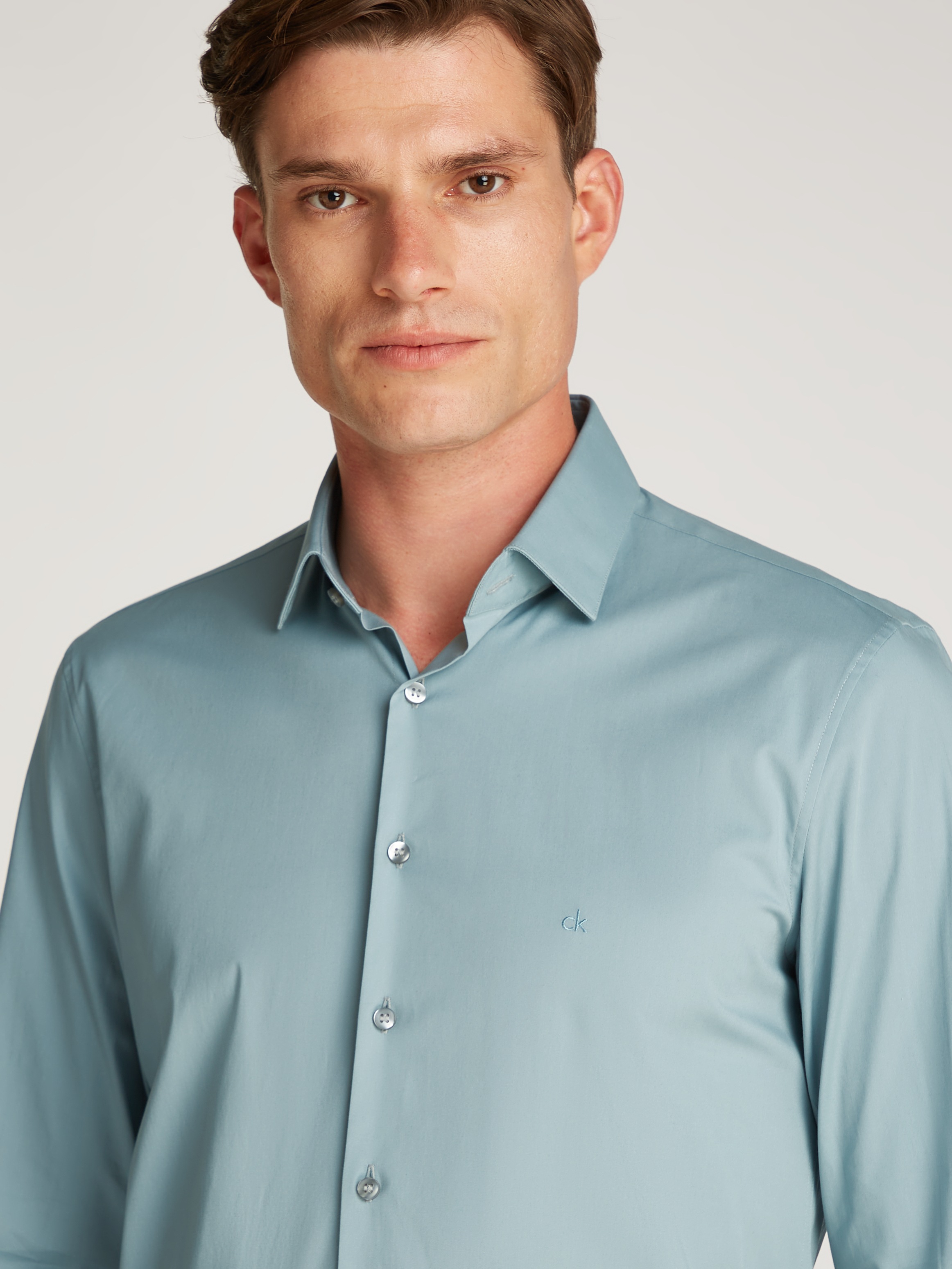Calvin Klein Businesshemd »POPLIN STRETCH SLIM SHIRT«, mit Kentkragen, Logoprint auf Brusthöhe