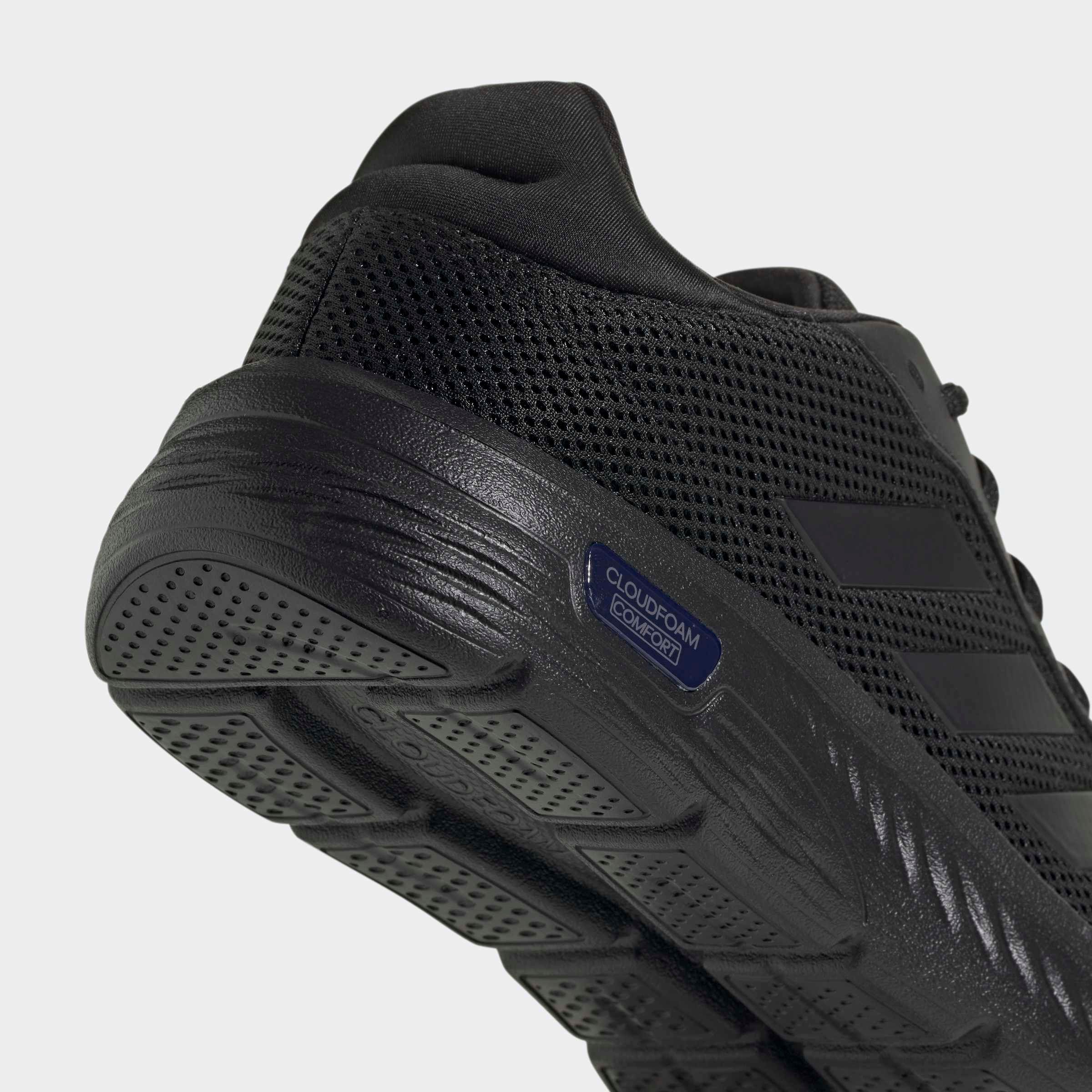 adidas Sportswear Walkingschuh »CLOUDFOAM COMFY«