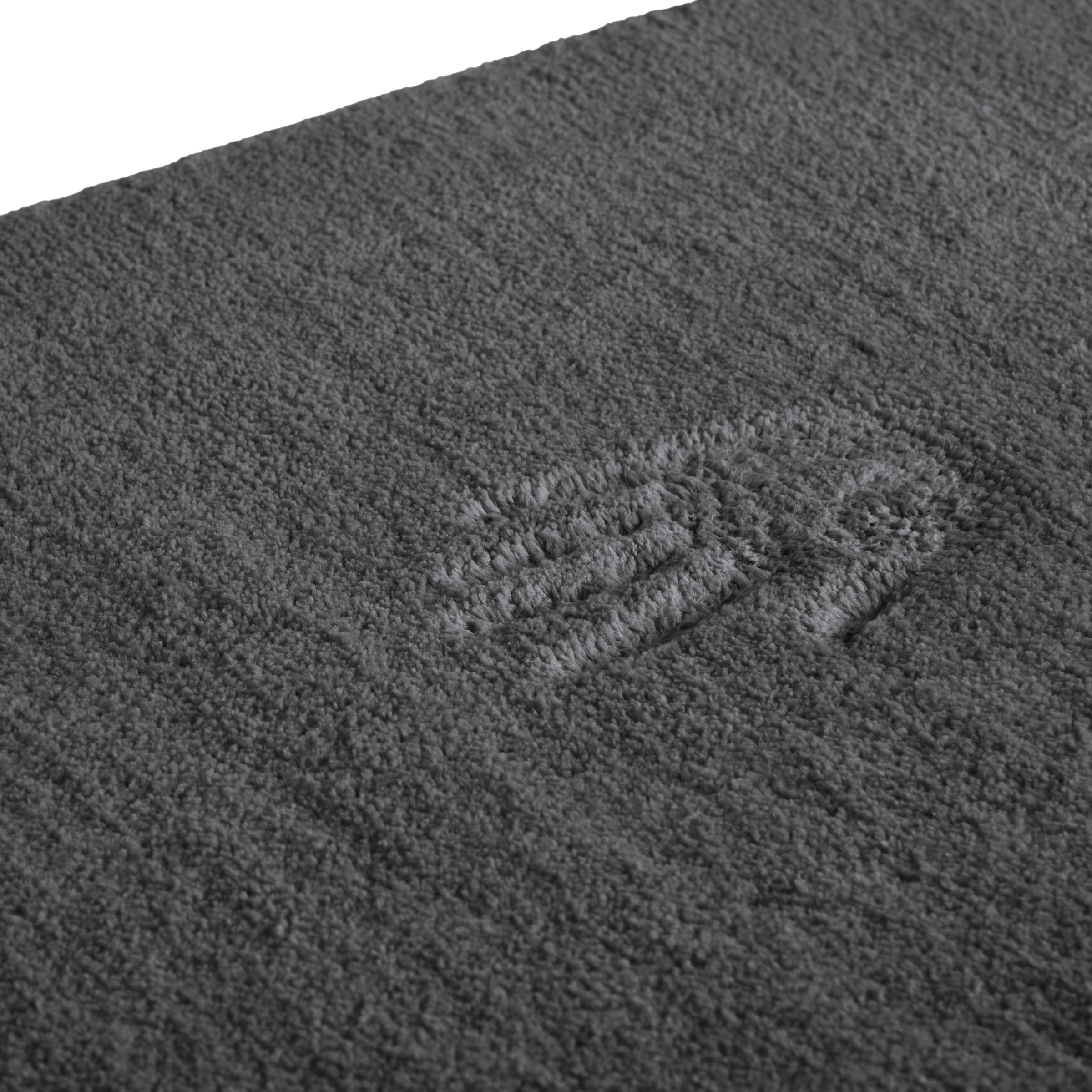 OTTO home Badematte »Vanessa, Badvorleger, Badezimmer Teppich« Höhe 10 mm rutschhemmend beschichtet fußbodenheizungsgeeignet | schnell trocknend | strapazierfähig Badteppich, weiche Haptik, unifarben