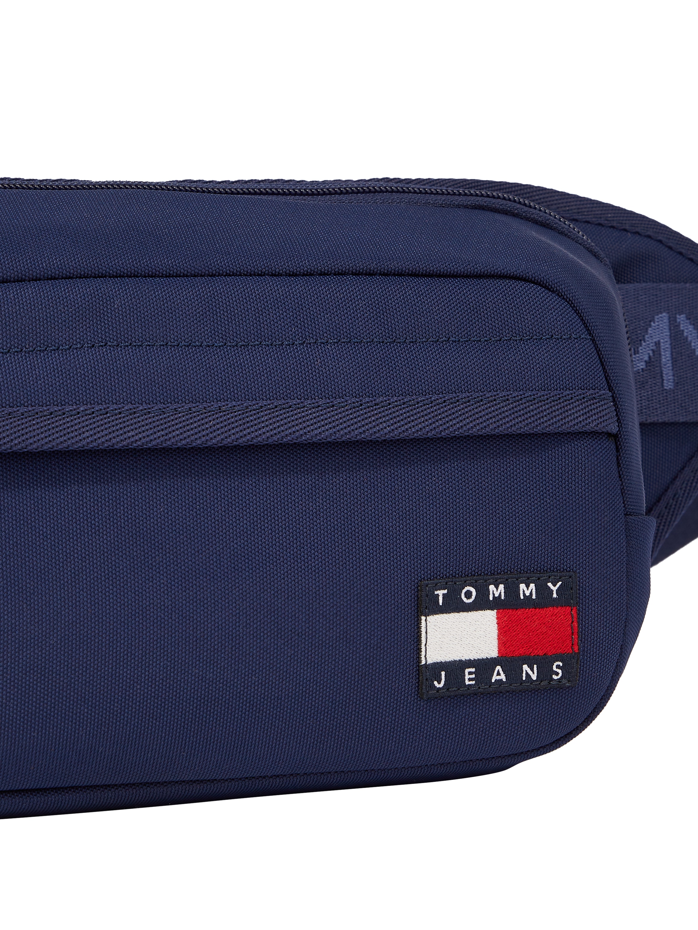 Tommy Jeans Bauchtasche »TJM ESS DAILY BUM BAG«, Men Gürteltasche, Umhängetasche mit Logoflagge