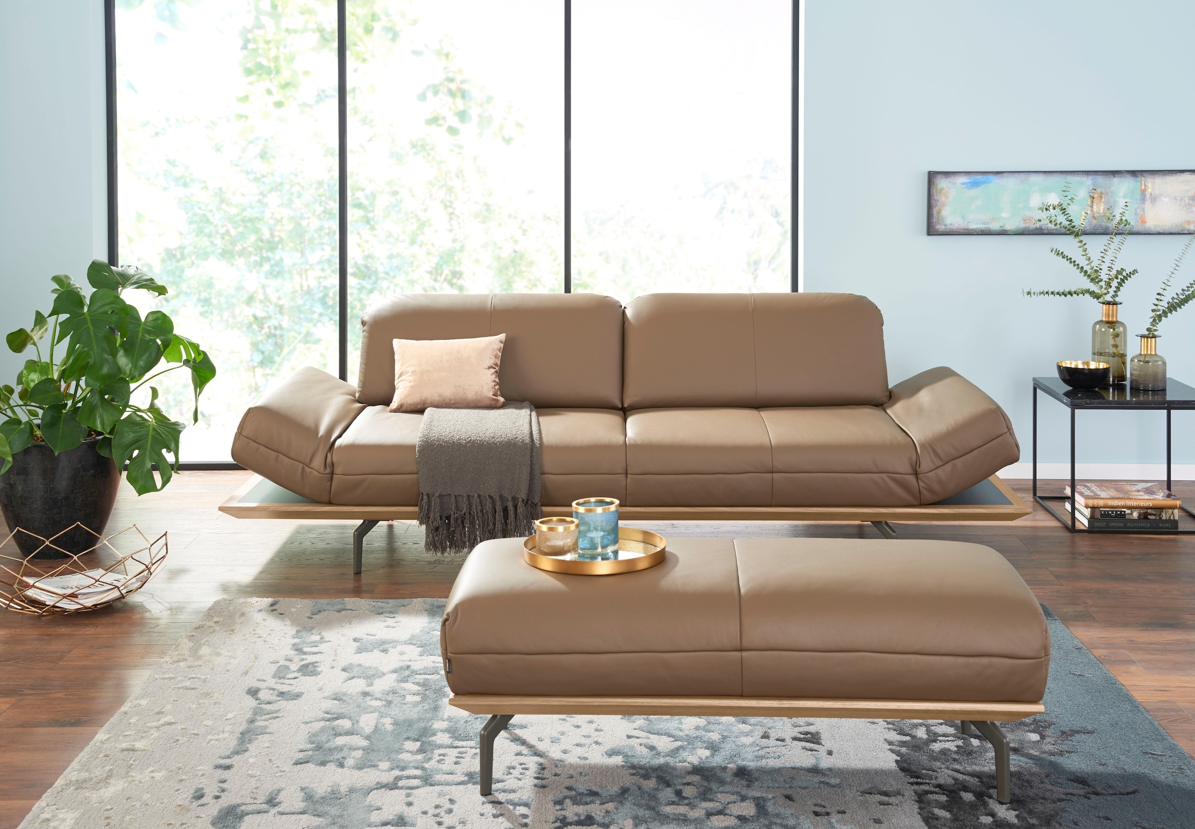 Creation BY ROLF BENZ 4-Sitzer »CR.420, Designsofa, Loungesofa« in 2 Qualitäten, Holzrahmen in Eiche Natur oder Nußbaum, Breite 252 cm