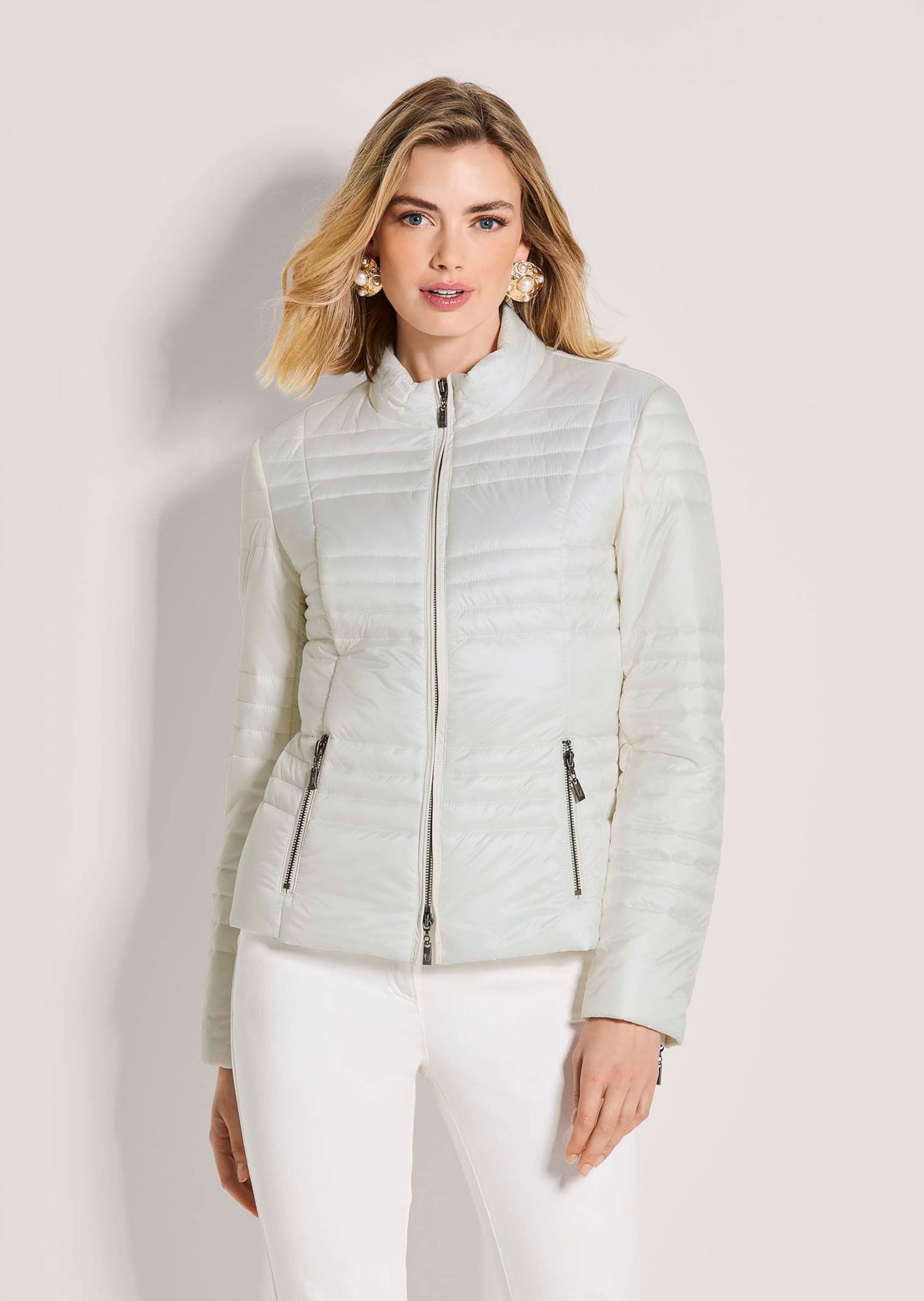 MADELEINE Steppjacke »Steppjacke Leichte Steppjacke mit Stehkragen«