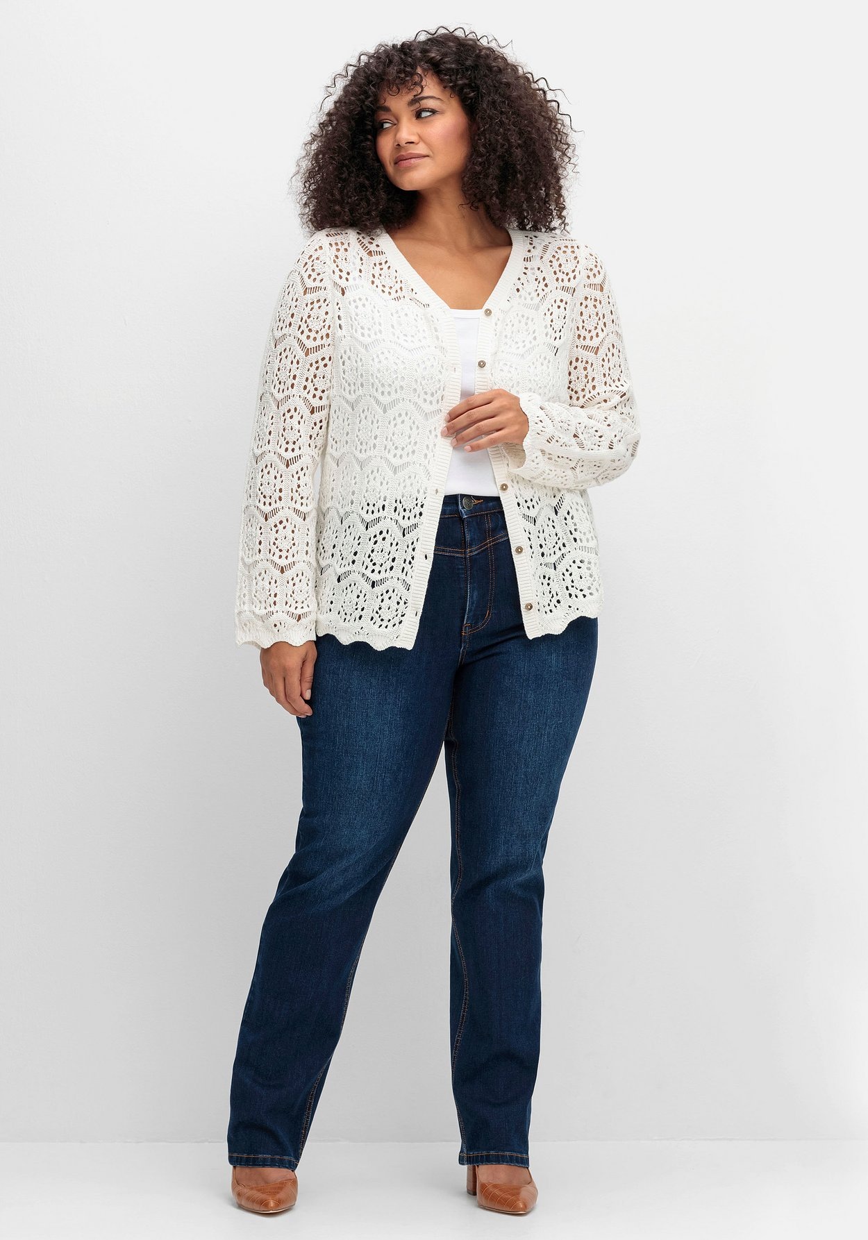 Sheego Strickjacke »Strickjacke aus transparenter Häkelspitze«