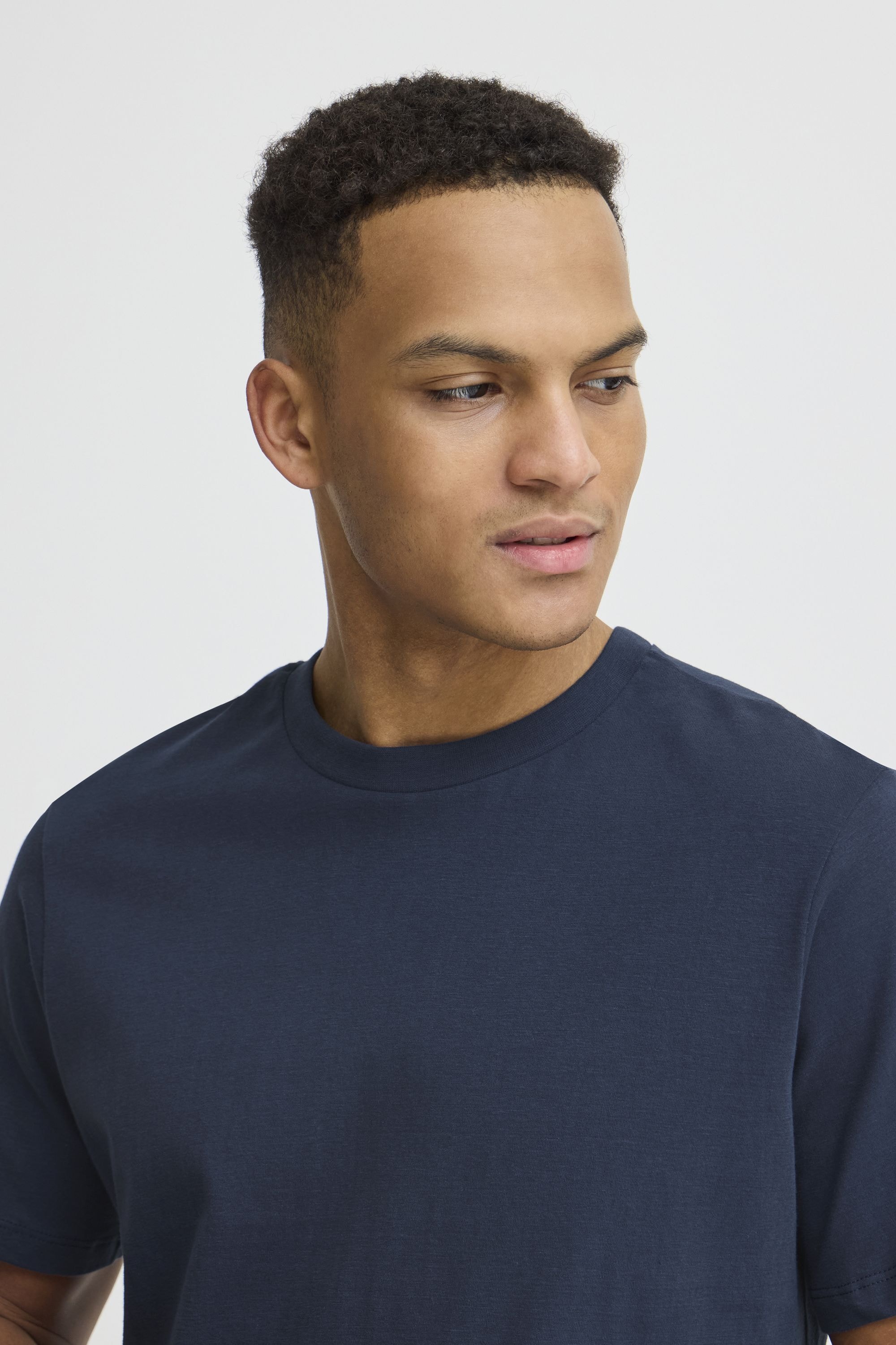 Blend Rundhalsshirt »Rundhalsshirt BHVAGO«