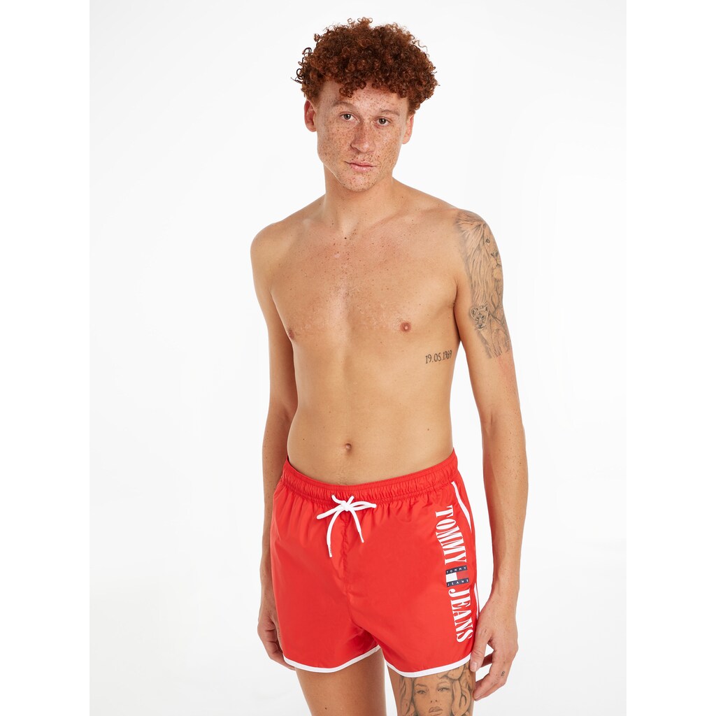 Tommy Hilfiger Swimwear Badeshorts »SF SHORT DRAWSTRING RUNNER«, mit Kontrast-Säumen