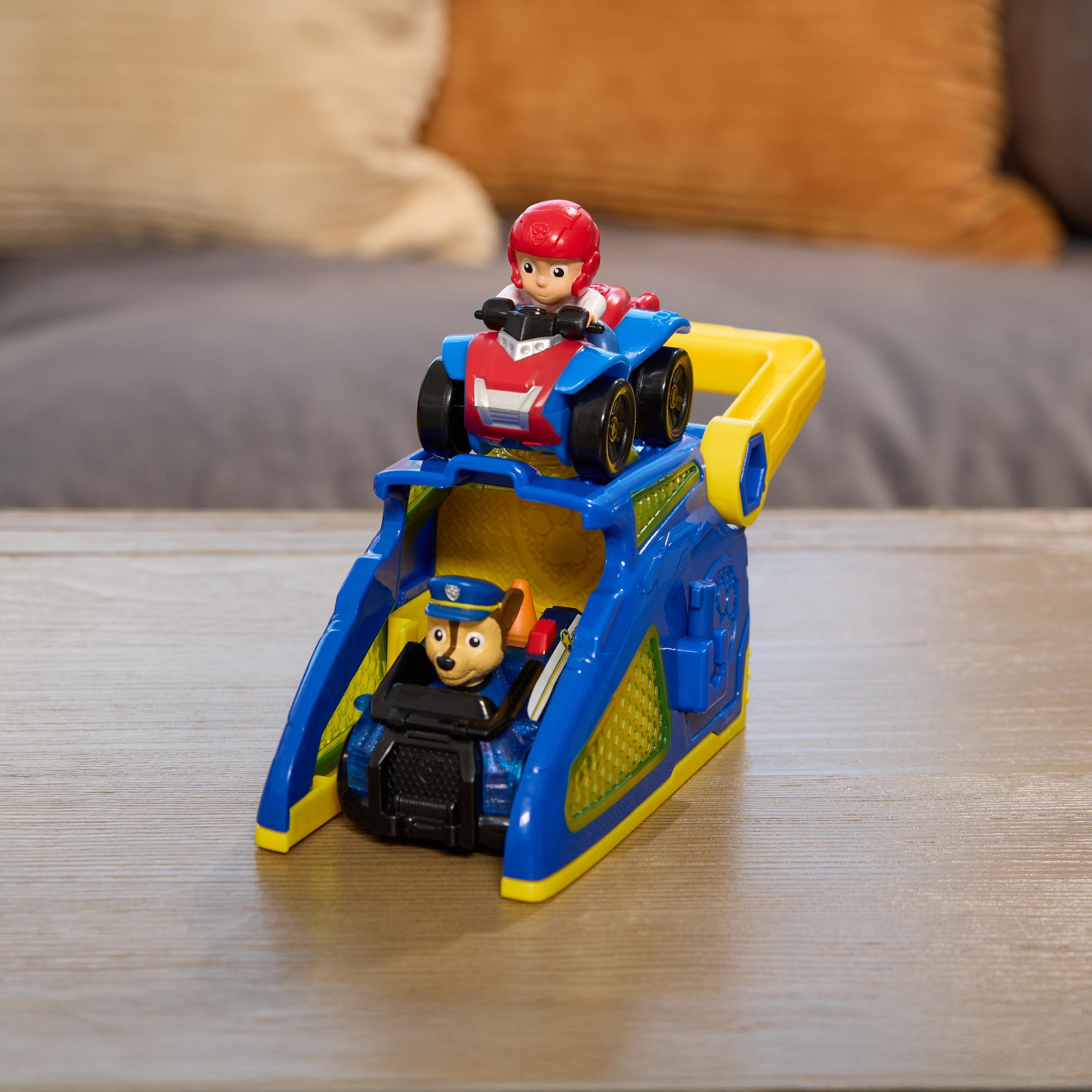 Spin Master Spielzeug-Auto »PAW Patrol – Pup Squad Launcher mit Chase und Ryder Fahrzeugen«