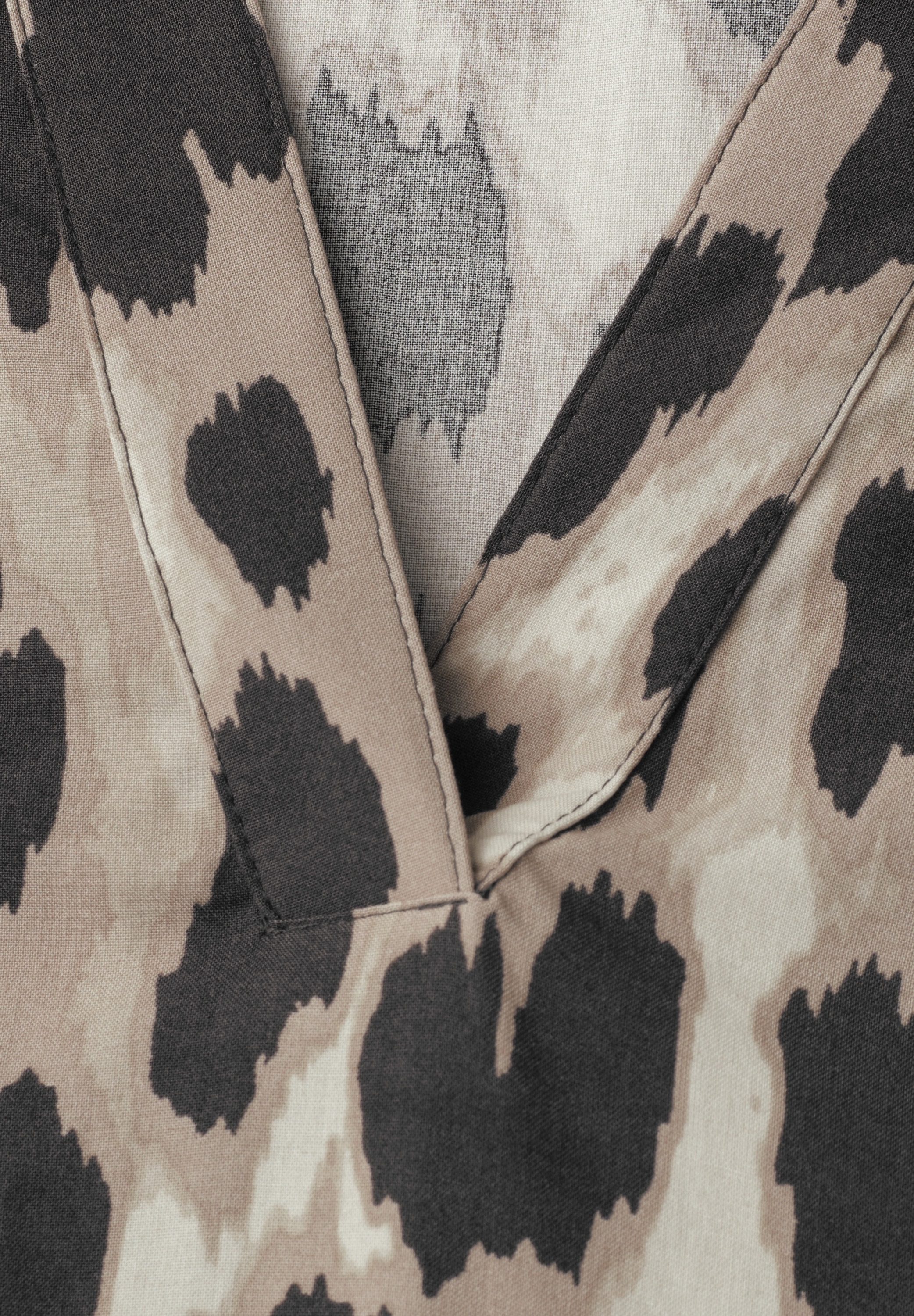 STREET ONE Kurzarmbluse Sommerbluse mit  Animal Print