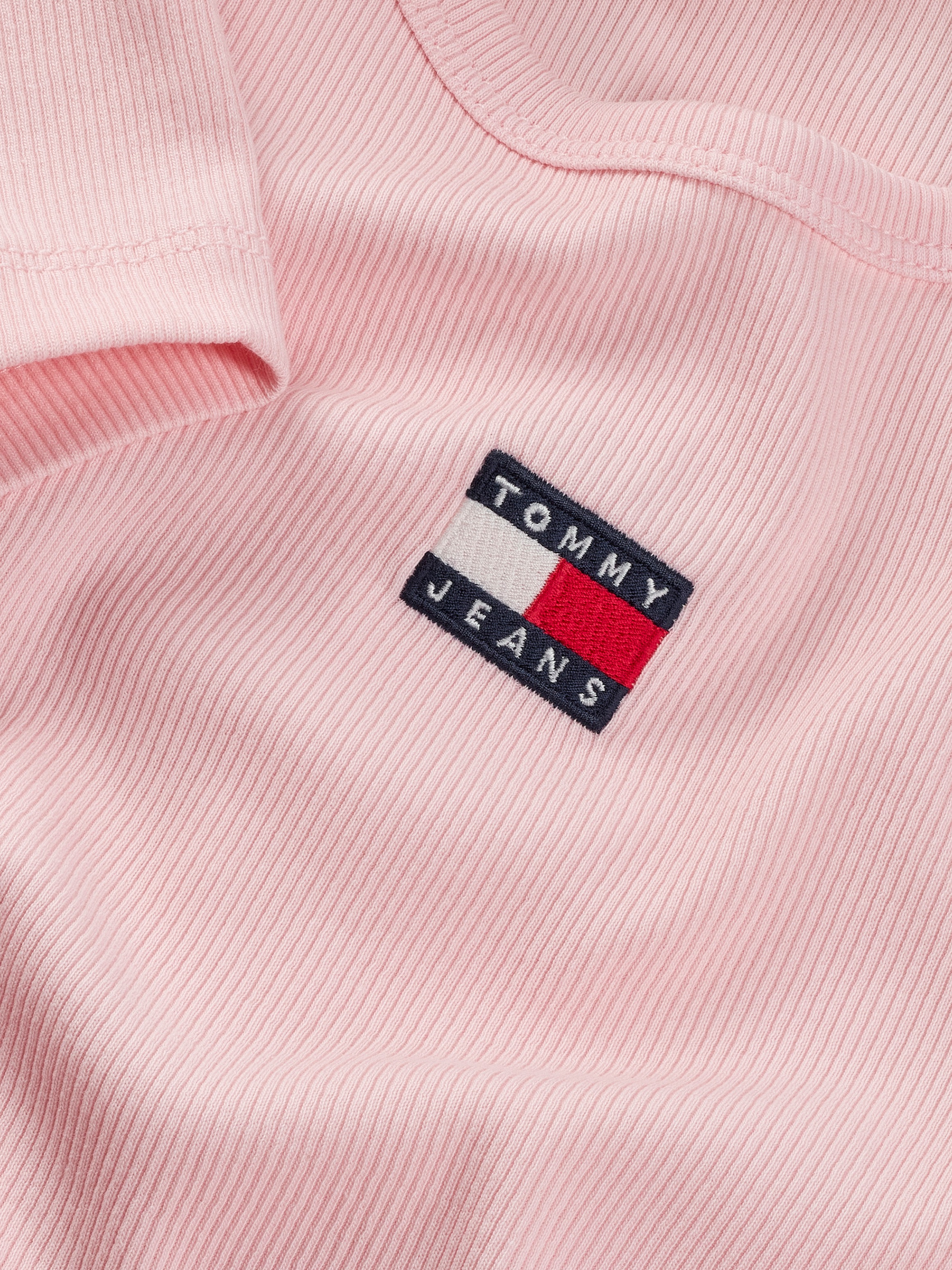 Tommy Jeans T-Shirt »TJW SLIM BADGE RIB TEE«, in Rippoptik