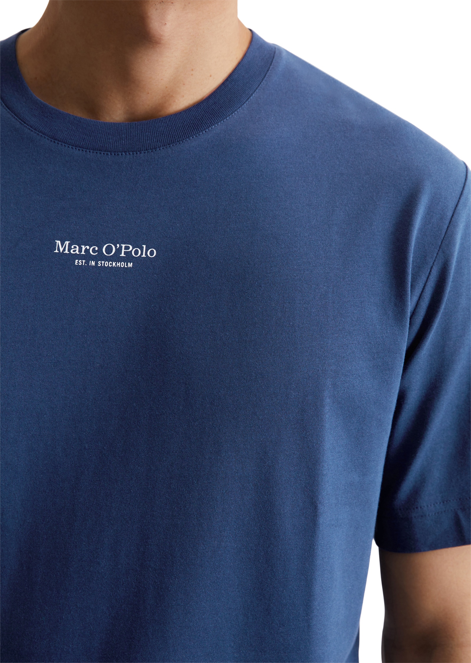 Marc O'Polo T-Shirt, ein kleines, dezentes Logo in Kontrastfarbe ziert die Brust