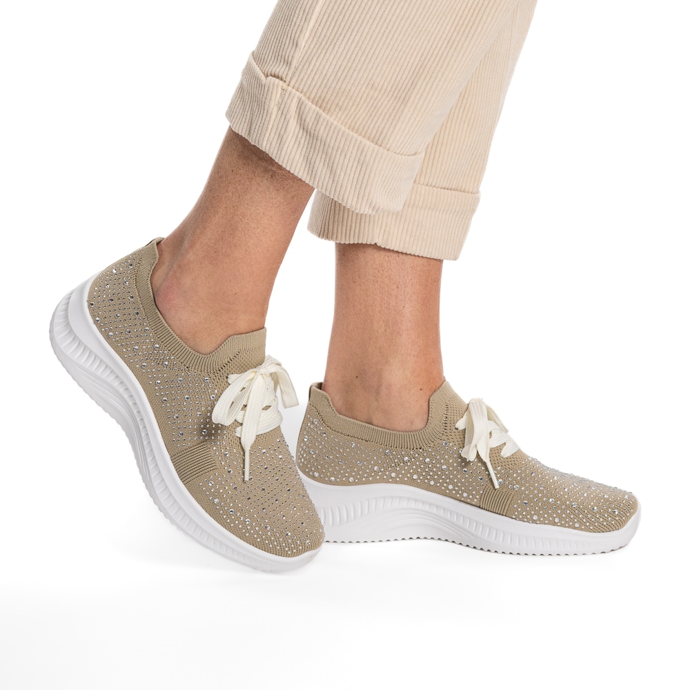 Ara Slip-On Sneaker »SEATTLE«  Keilabsatz, Slipper, Freizeitschuh mit Strasssteinen, H-Weite