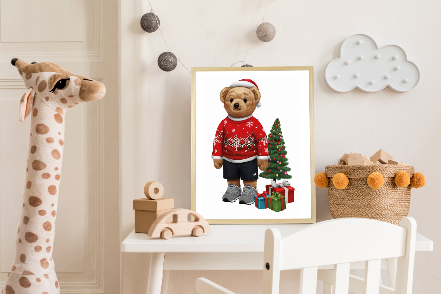 queence Bild mit Rahmen »Teddy Bär mit Weihnachtsmütze und Geschenken« Bär | Bären | Fashion | Figuren | Mode | Modebilder HD Premium Poster-Druck inkl. Echtholzrahmen in beige