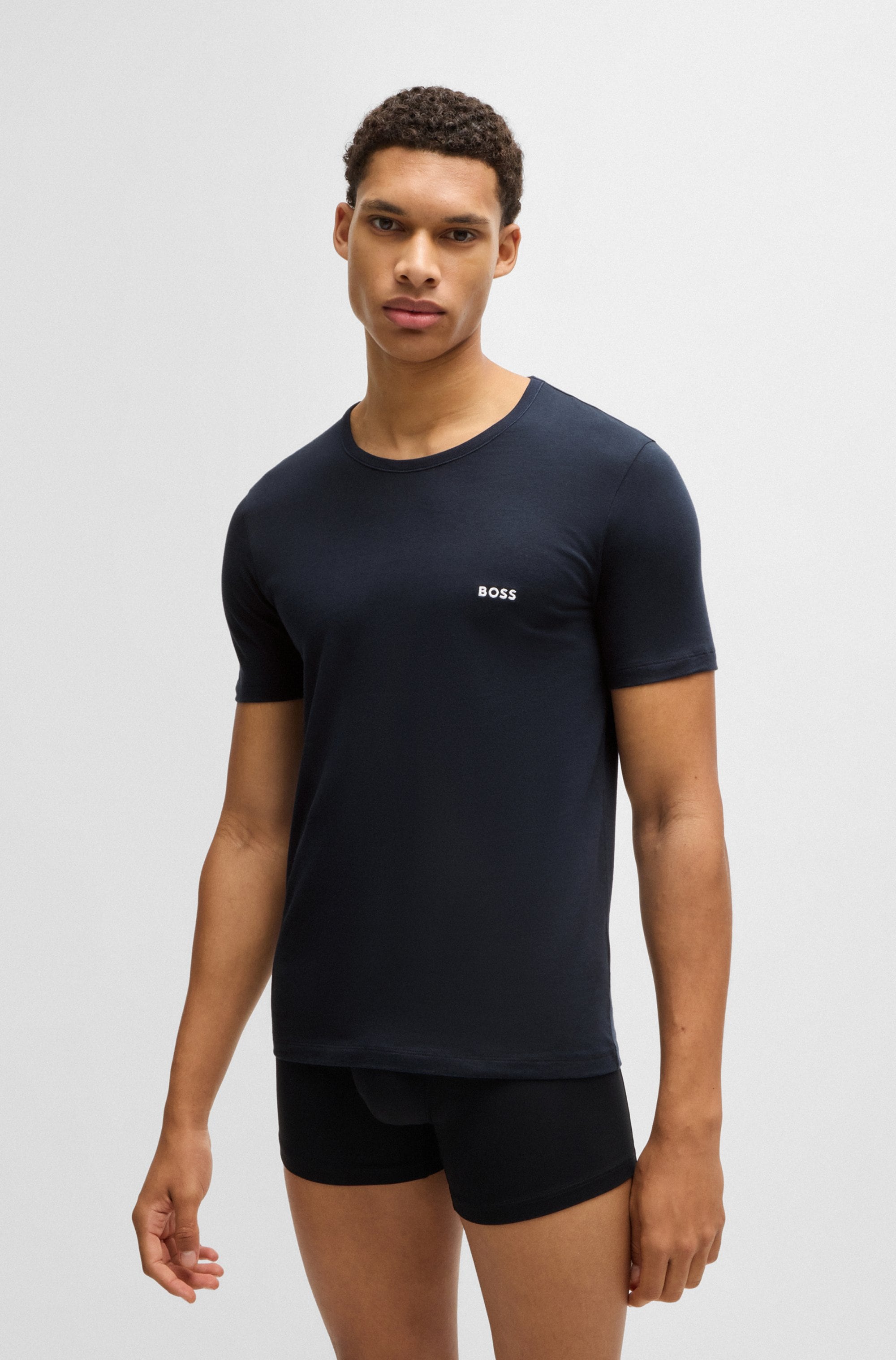 BOSS T-Shirt »TShirtRN 3P Classic«, mit BOSS Stickerei