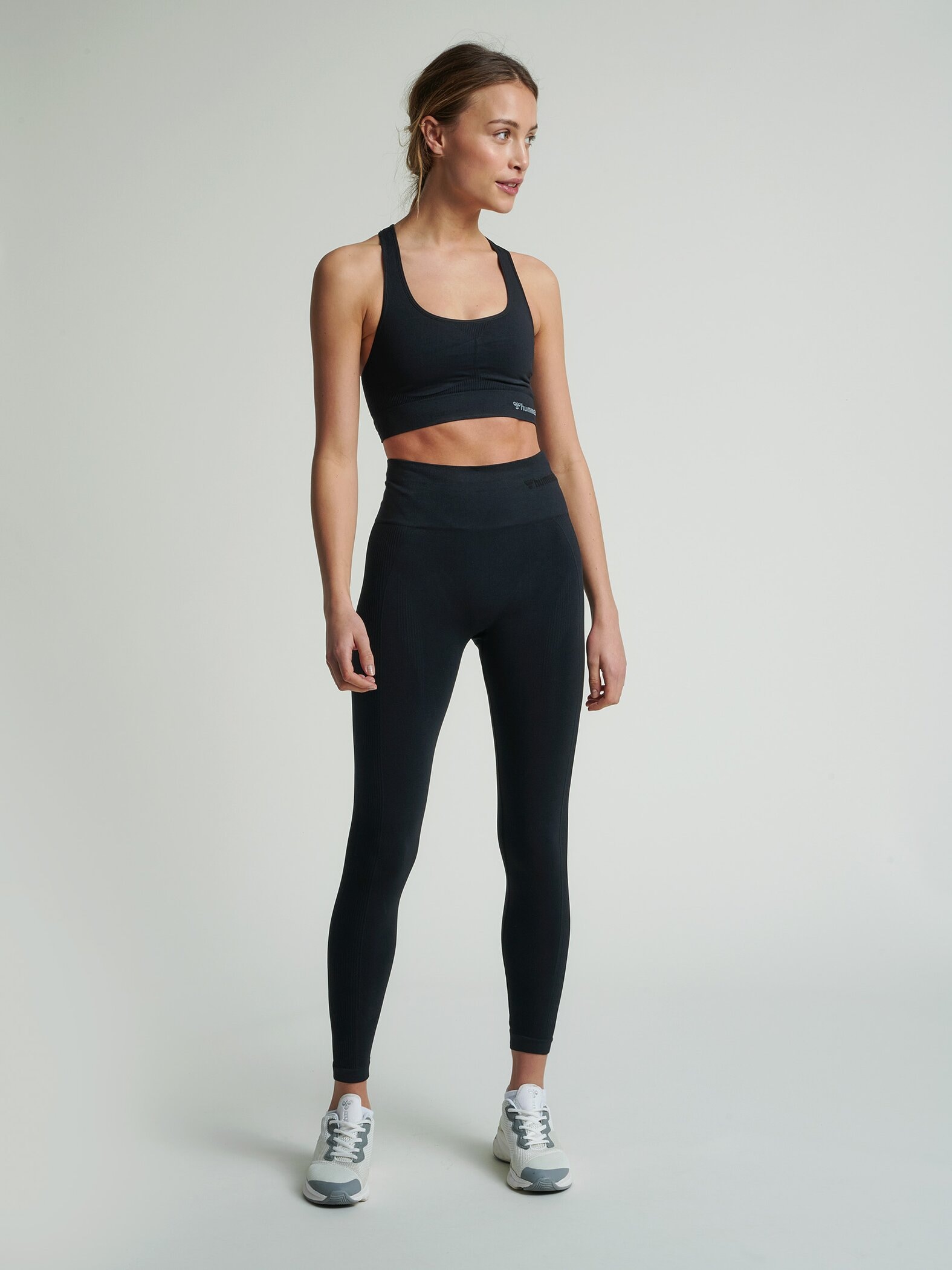 hummel Sport-Bustier »HMLTIF SEAMLESS SPORTS TOP«