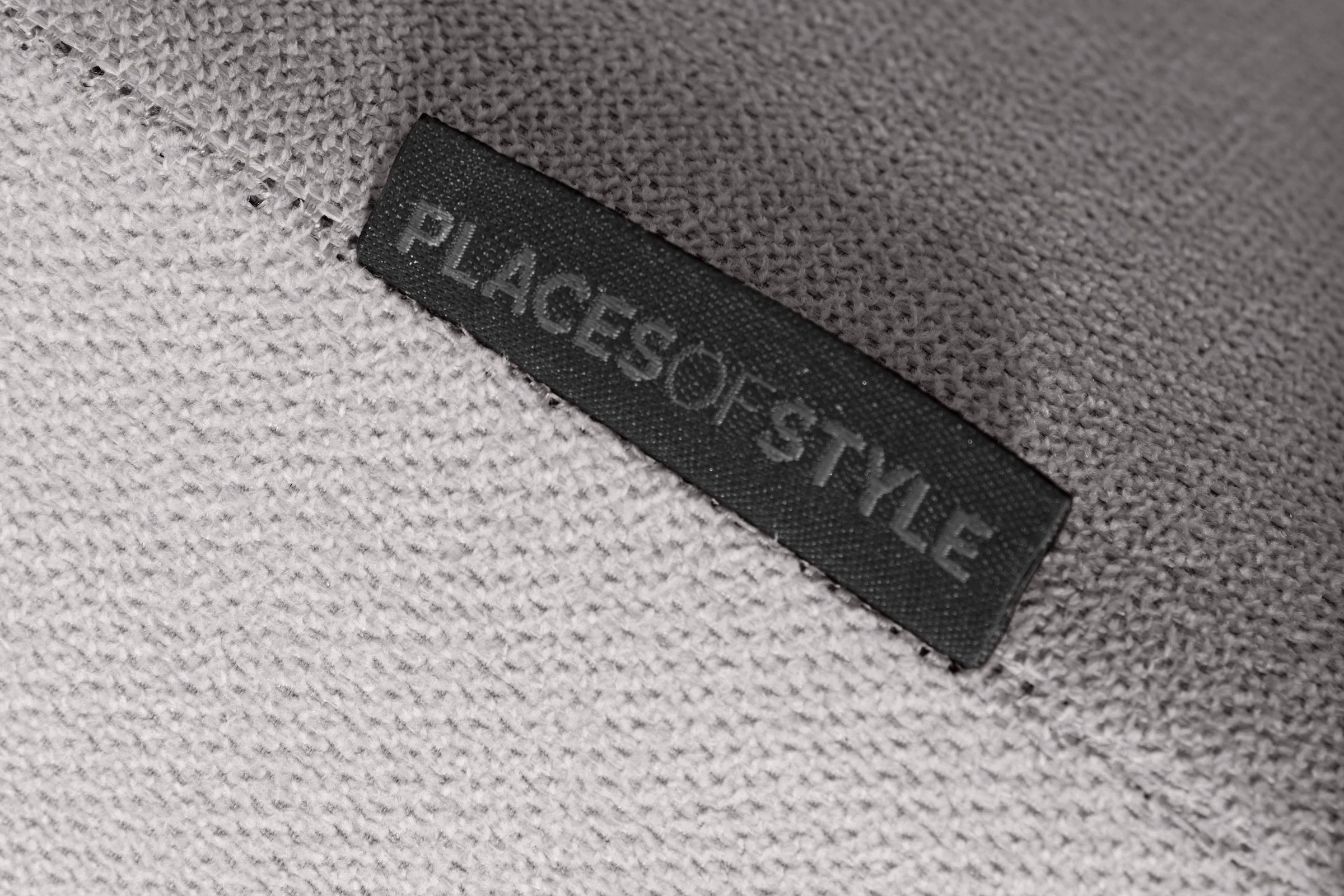 Places of Style Wohnlandschaft »Bloomfield, Mega Polsterecke, Breite 390cm, viel Platz, U-Form«, In verschiedenen Größen bestellbar