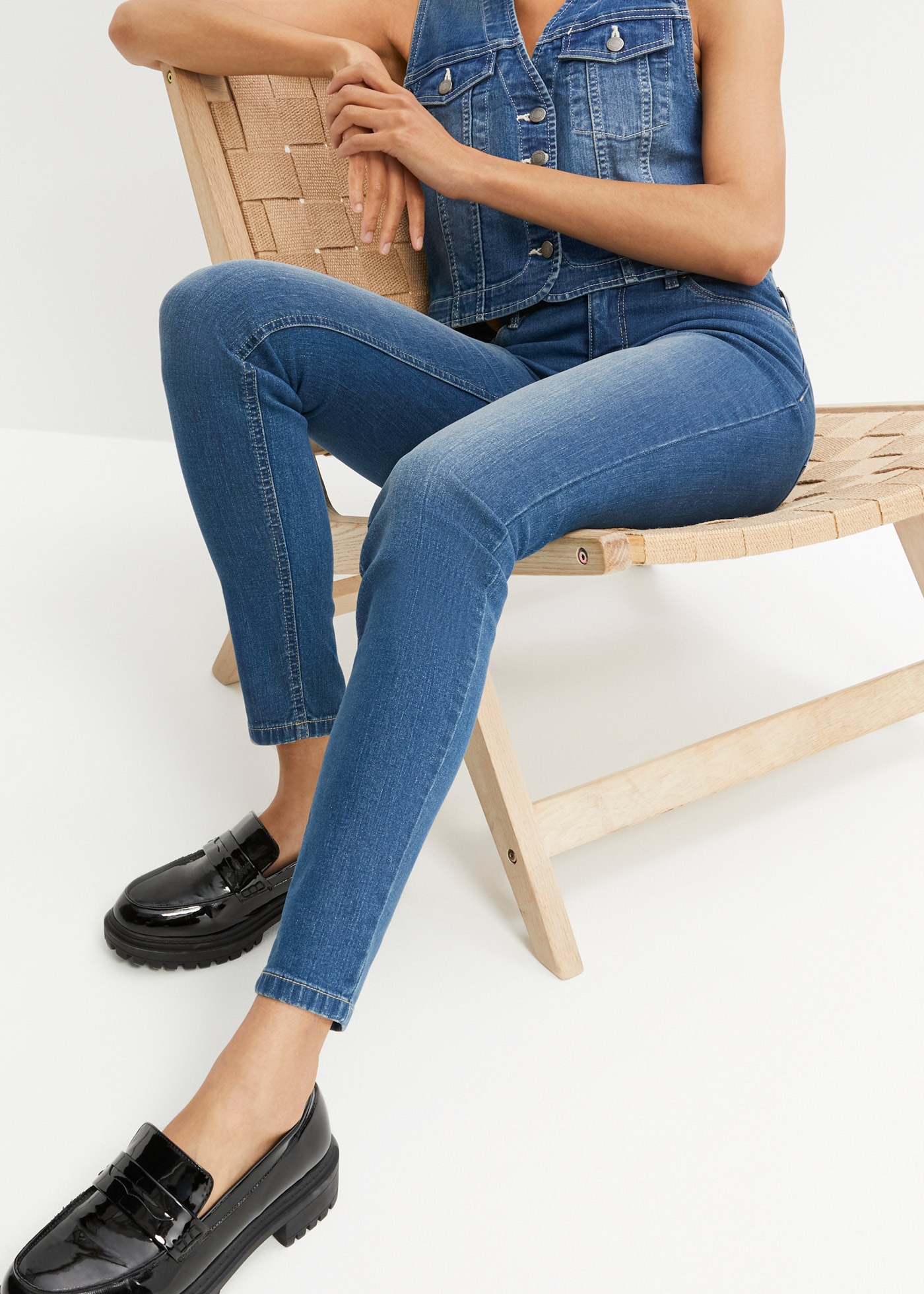 bonprix Skinny-fit-Jeans Skinny-fit, aus Baumwolle, Polyester, Viskose und Elasthan