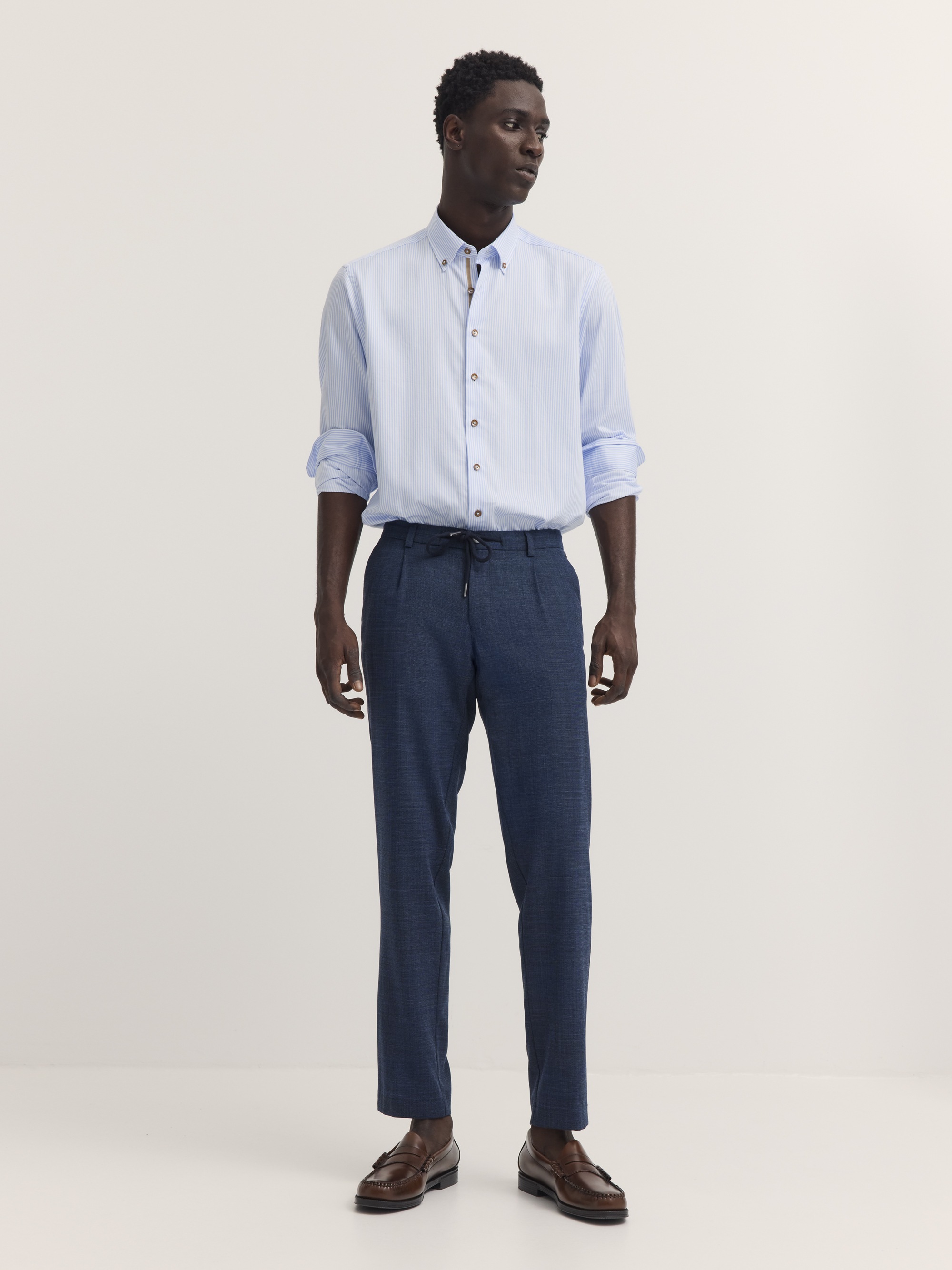 bugatti Bundfaltenhose »Superior touch«  mit Stretch und easy-care Funktion