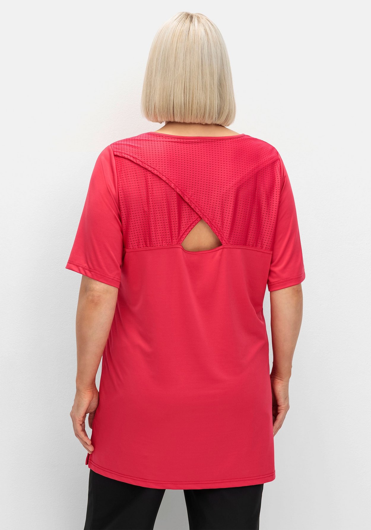 Sheego Funktionsshirt »Funktionsshirt aus Funktionsmaterial, mit Cut-out im Rücken«
