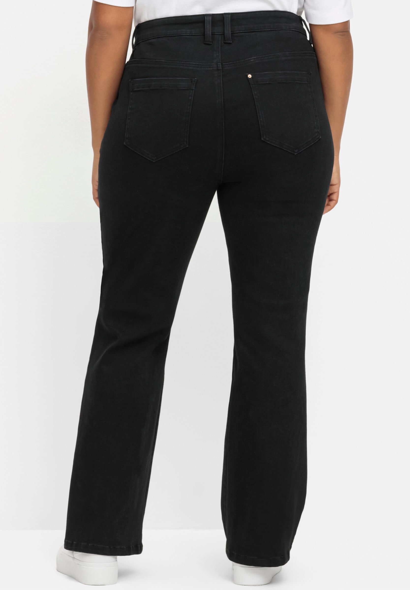 Sheego Bootcut-Jeans »Bootcut-Jeans Jeans mit Bodyforming-Effekt, Bootcut«