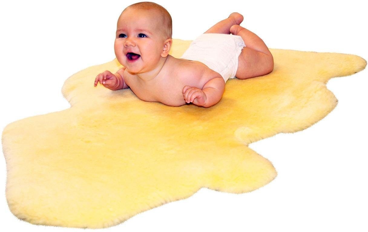 Heitmann Felle Fellteppich »Baby-Lammfell«, fellförmig, 30 mm Höhe, echtes Lammfell, waschbar, Kinderzimmer
