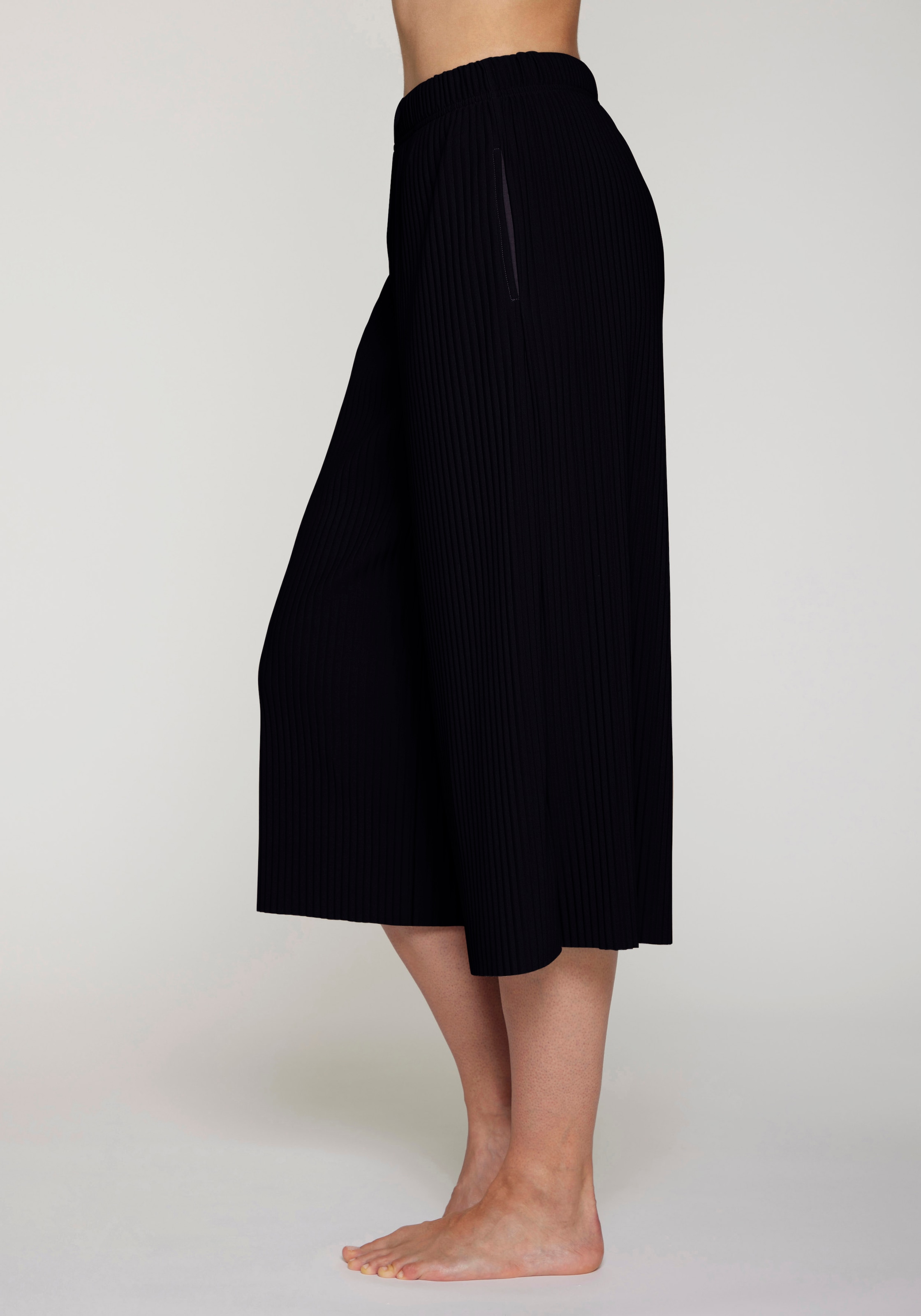 LASCANA Culotte  in weiter Form mit Plisseefalten