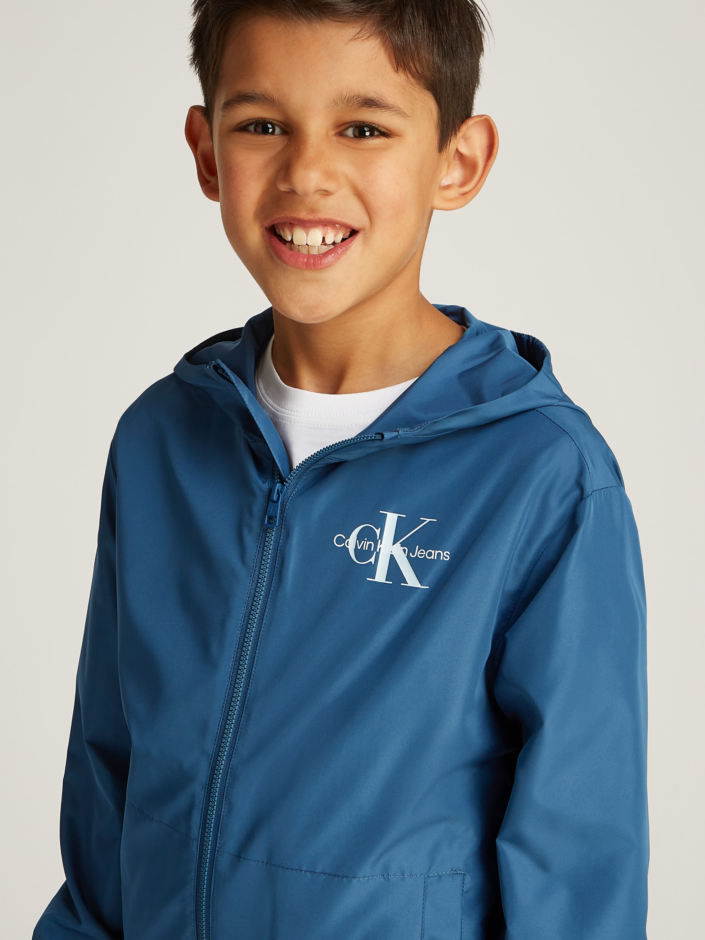 Calvin Klein Jeans Windbreaker »MONOLOGO ESSENTIAL JACKET«, mit Kapuze, für Kinder bis 16 Jahre mit Logo-Print